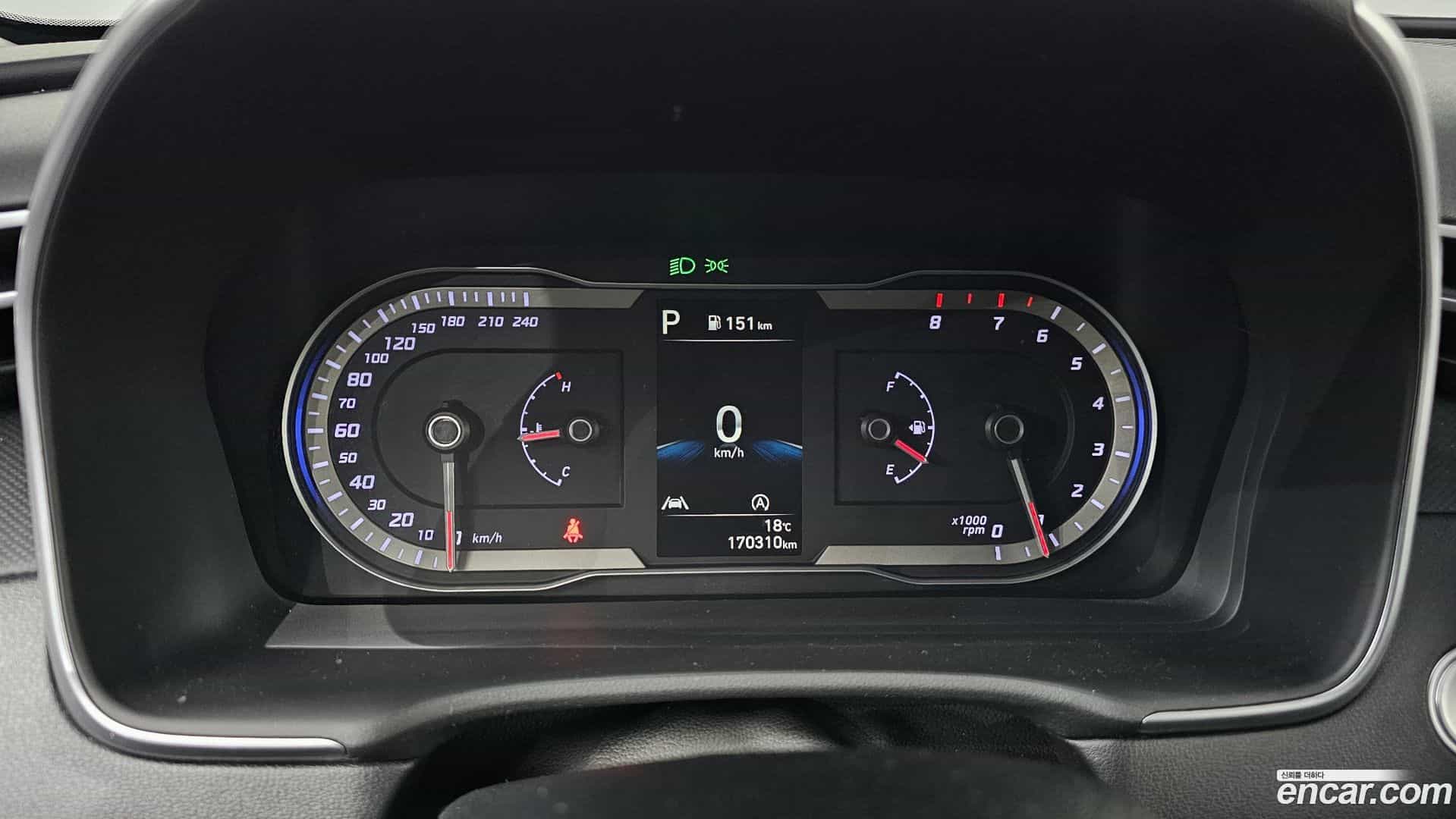 Tucson Hyundai 2022.2-INNER-008