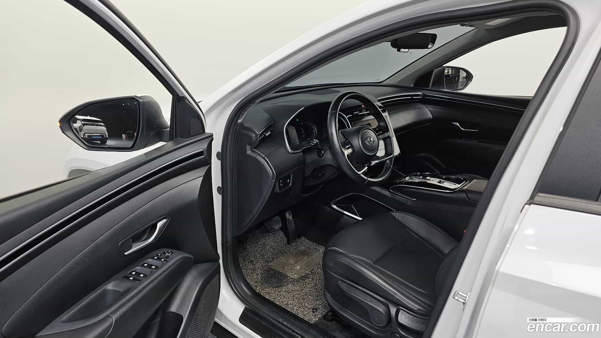 Tucson Hyundai 2022.2-INNER-010