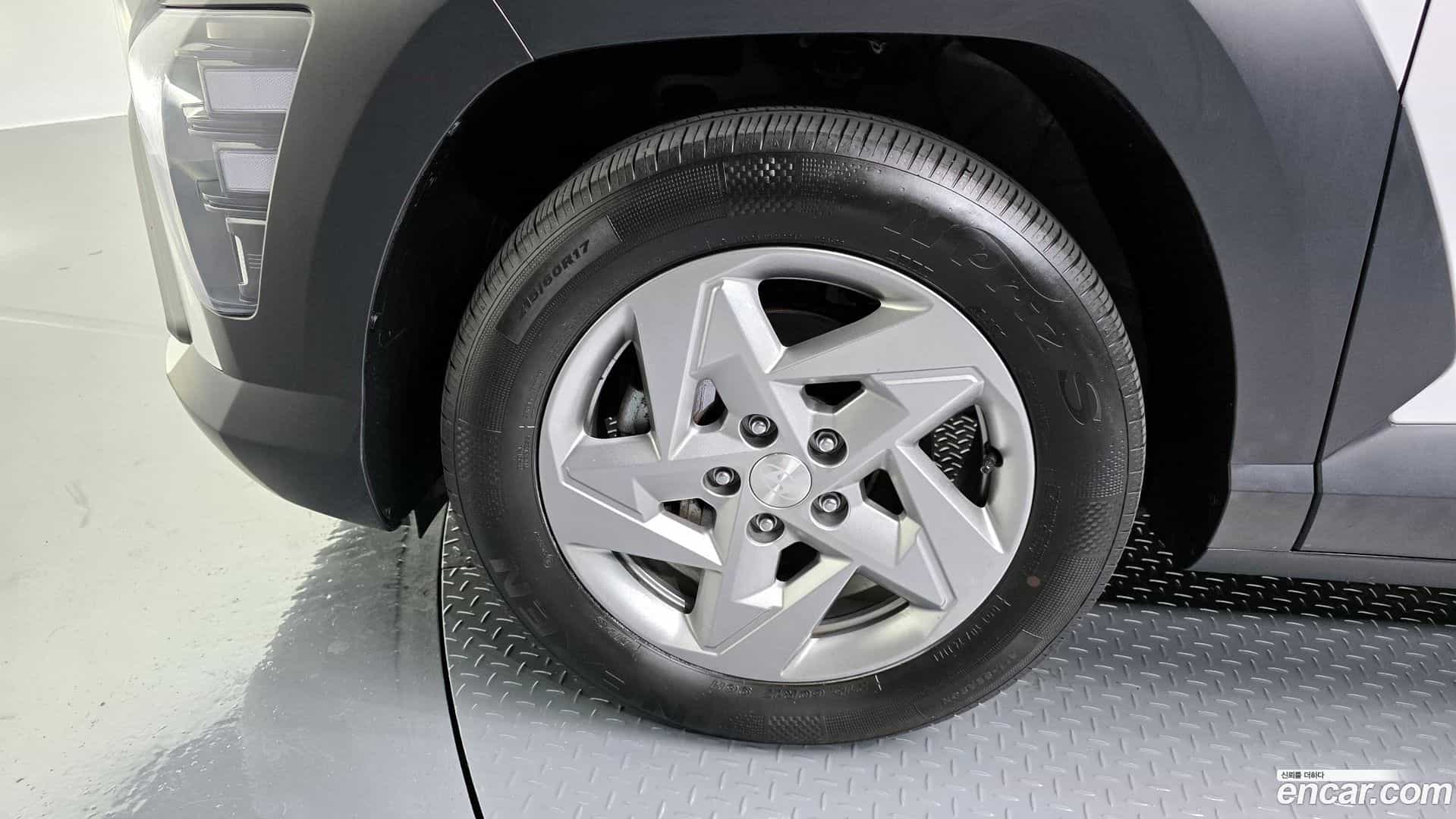 Kona Hyundai 2023.9-OUTER-005