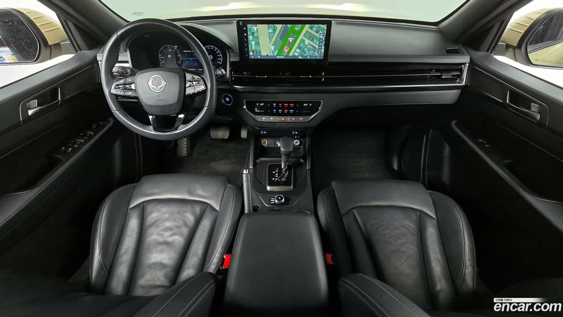 Rexton KG Mobility 2023.8-INNER-007