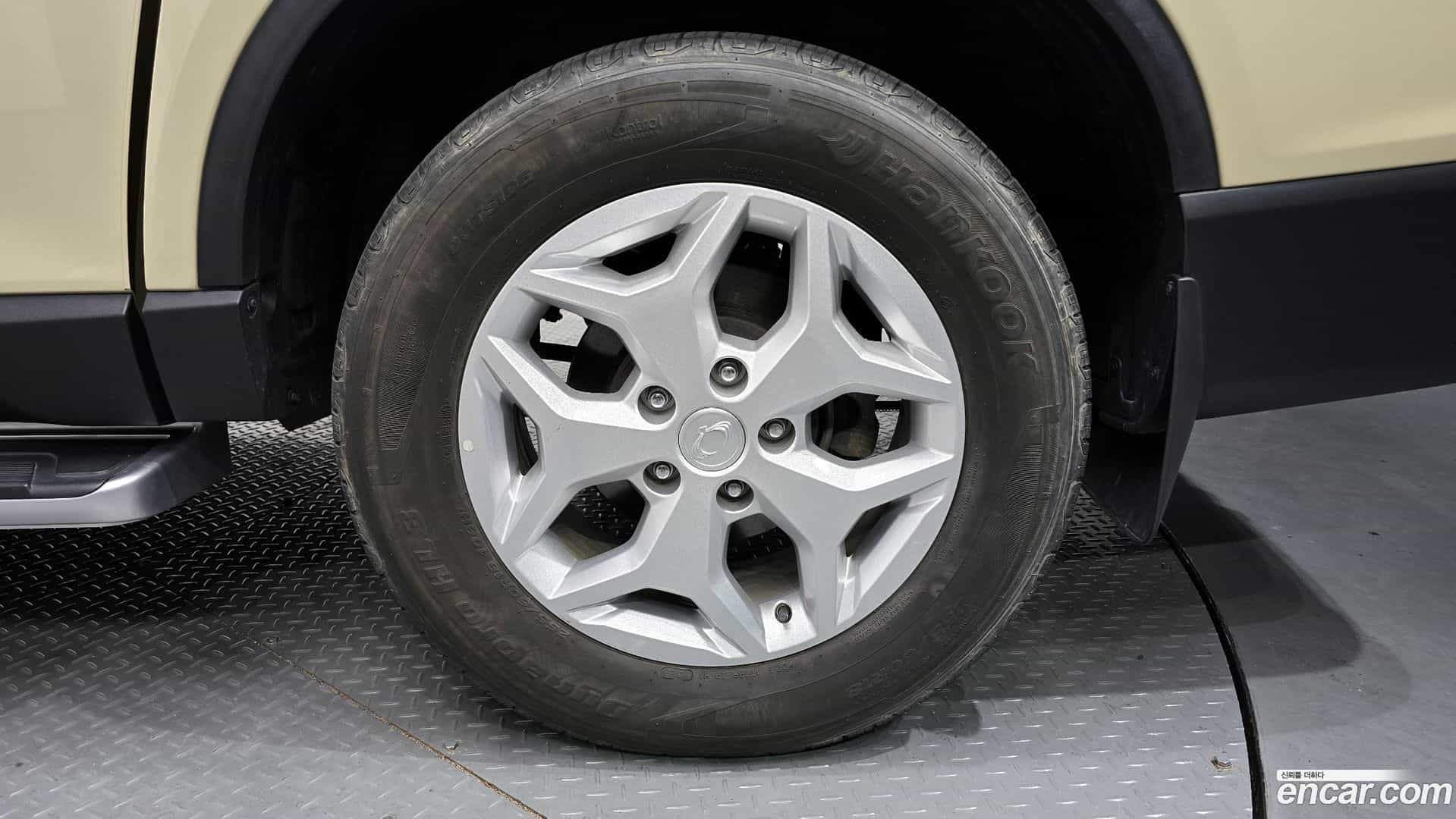 Rexton KG Mobility 2023.8-OUTER-031