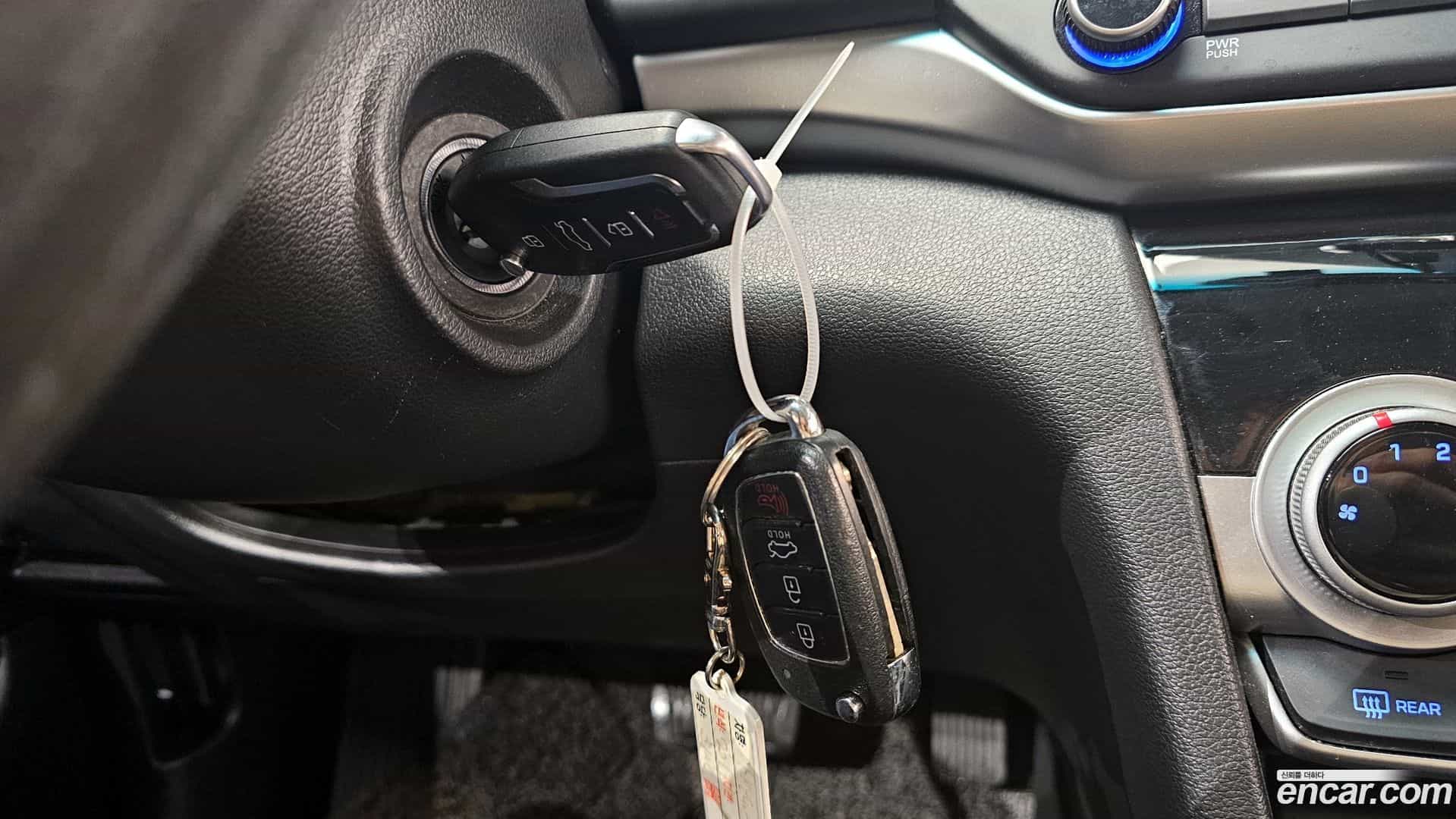 AVANTE Hyundai 2019.5-OPTION-022