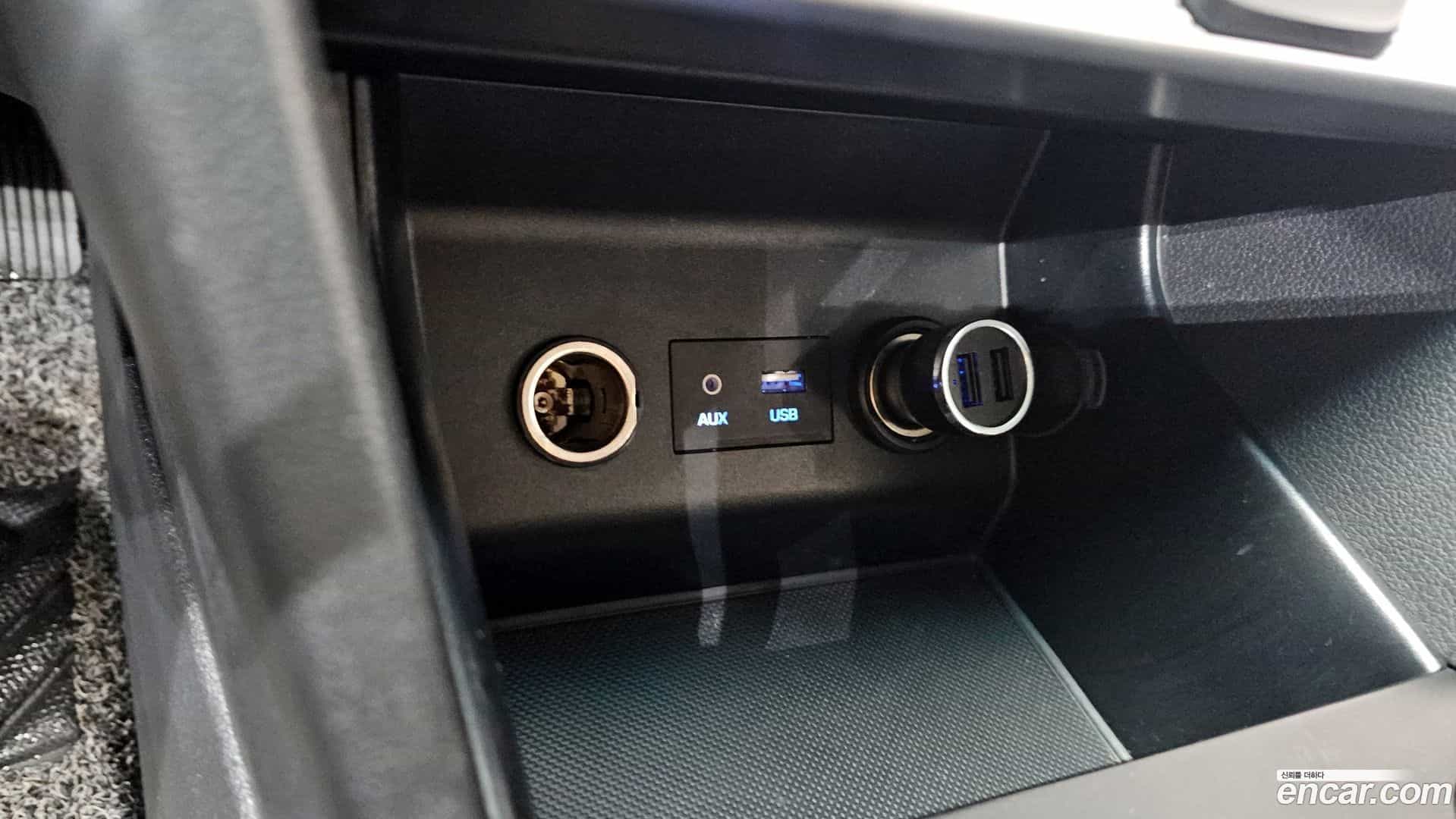 AVANTE Hyundai 2019.5-OPTION-042