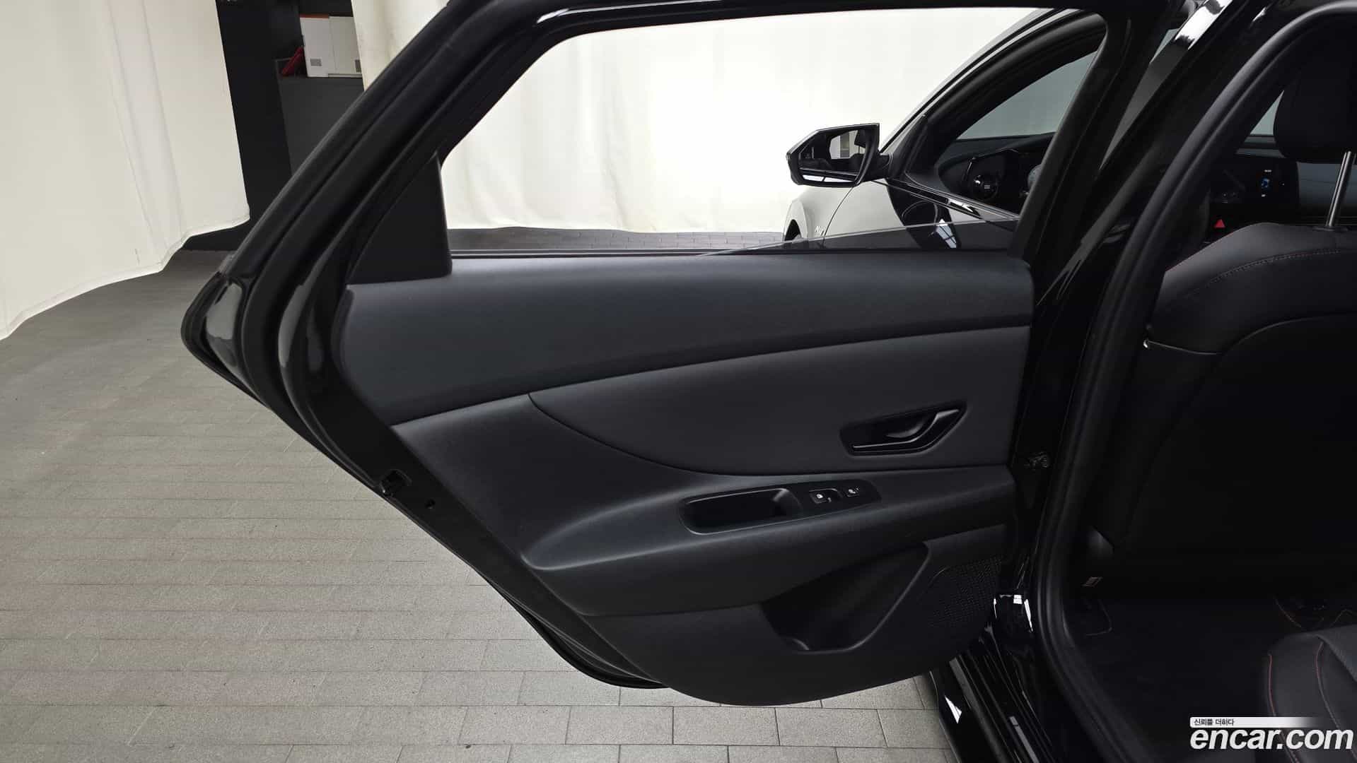 AVANTE Hyundai 2025.7-INNER-035