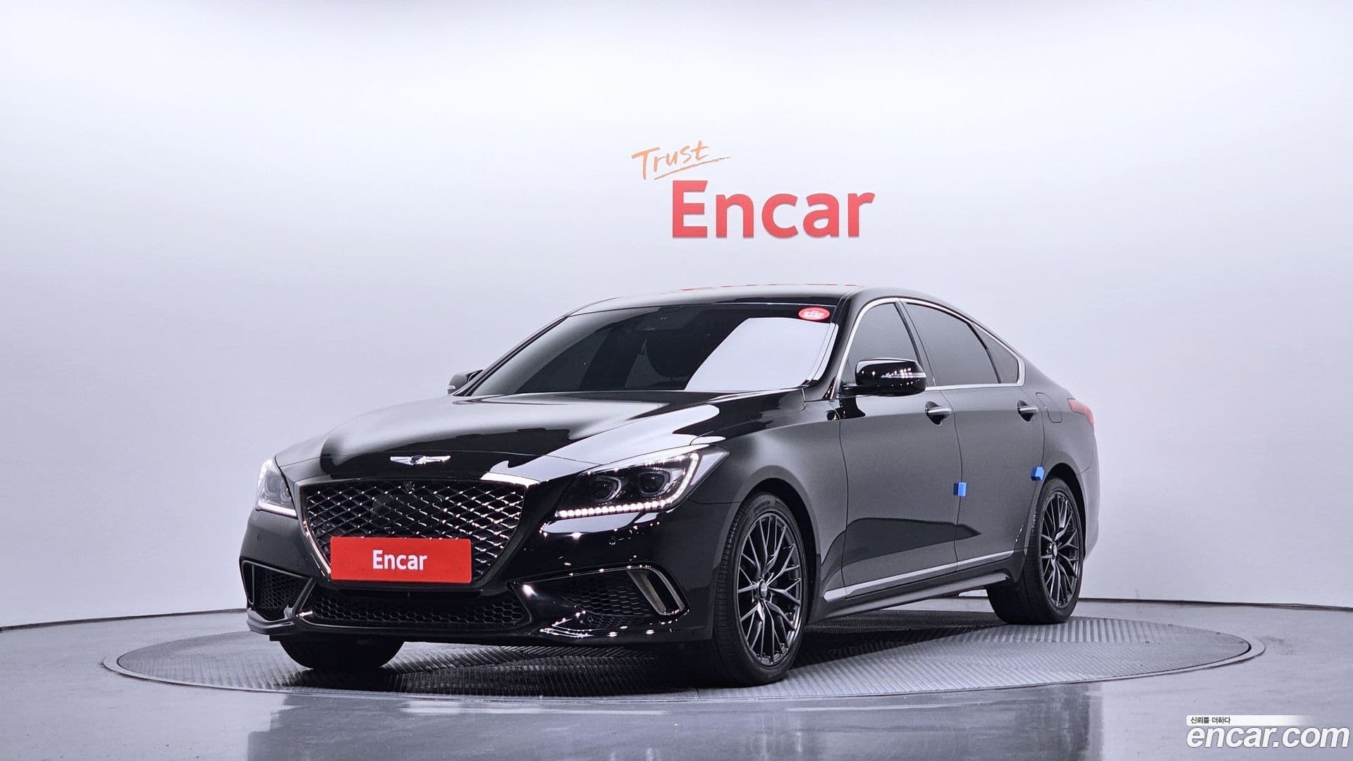 Main__Slider__Photo:G80 Genesis 2019.9-0