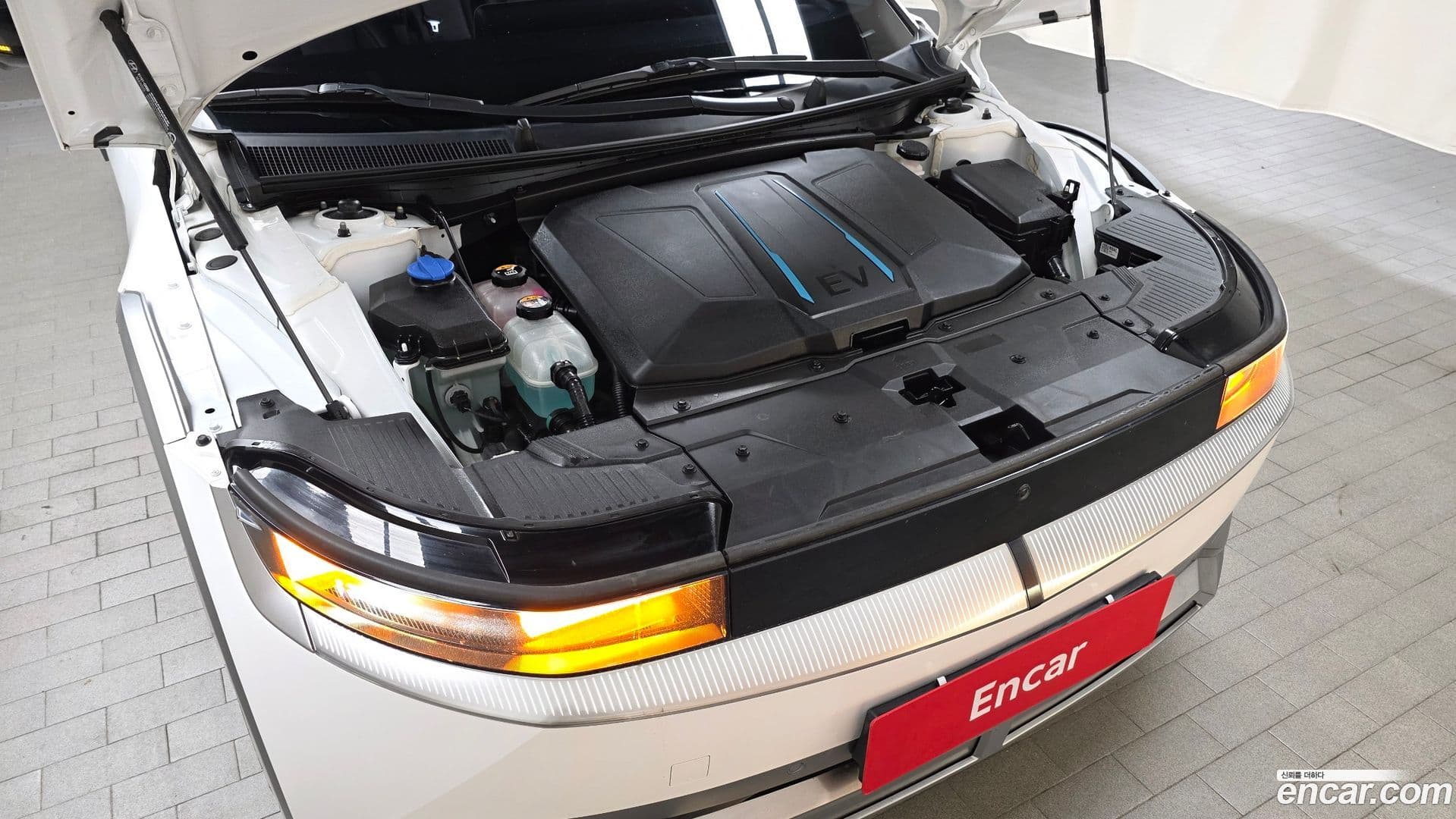 Main__Slider__Photo:Ioniq5 Hyundai 2022.2-5