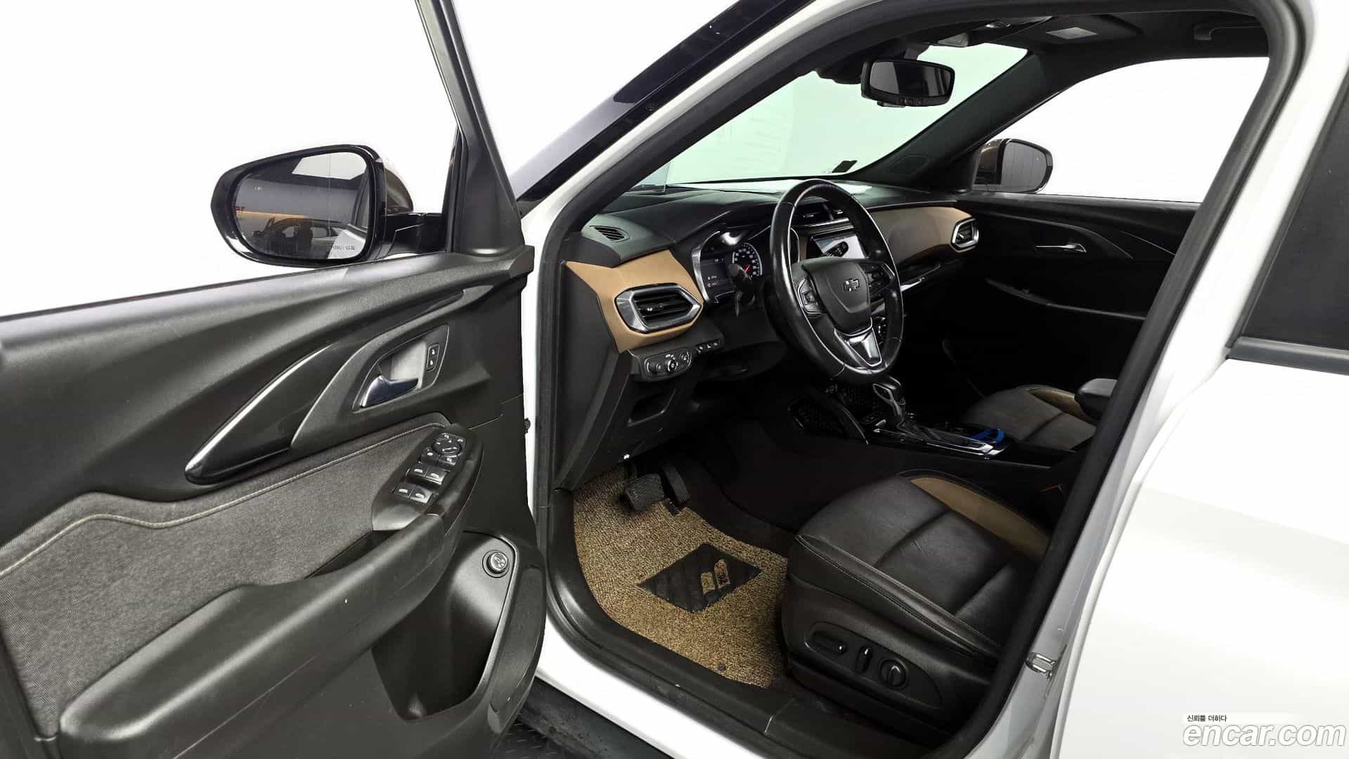 Trailblazer Chevrolet 2021.2-INNER-010