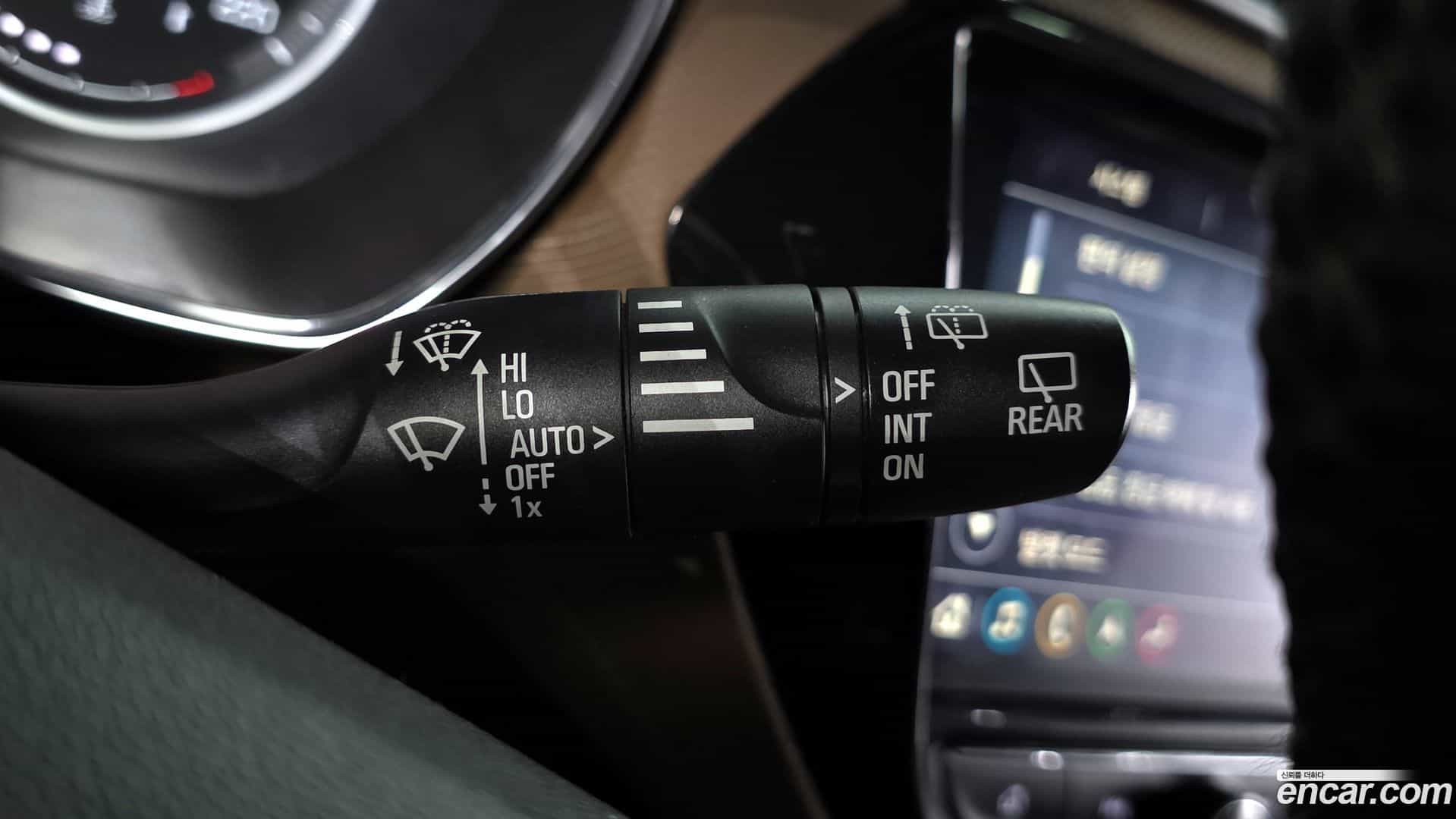 Trailblazer Chevrolet 2021.2-OPTION-041