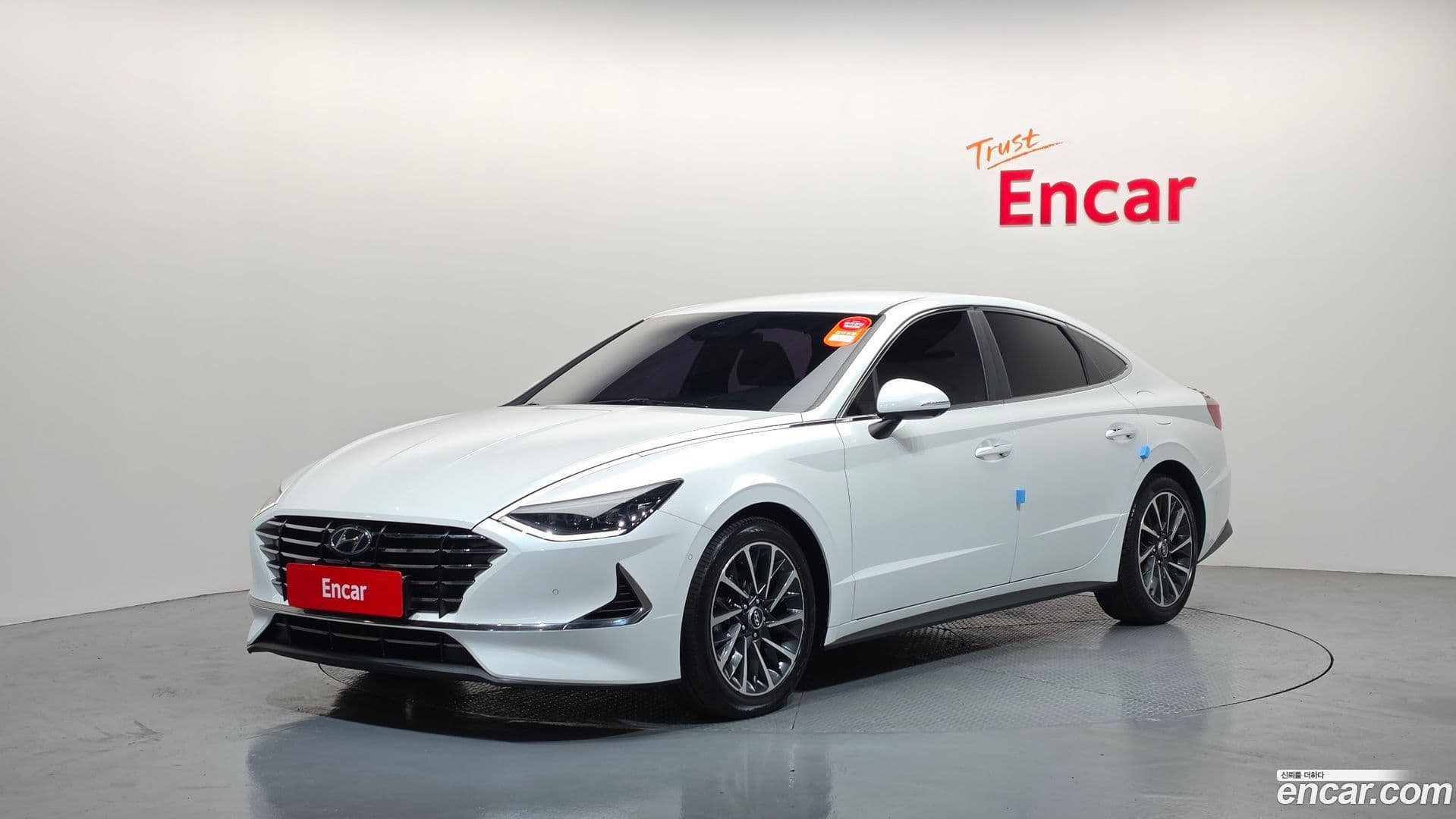 Main__Slider__Photo:Sonata Hyundai 2019.3-0