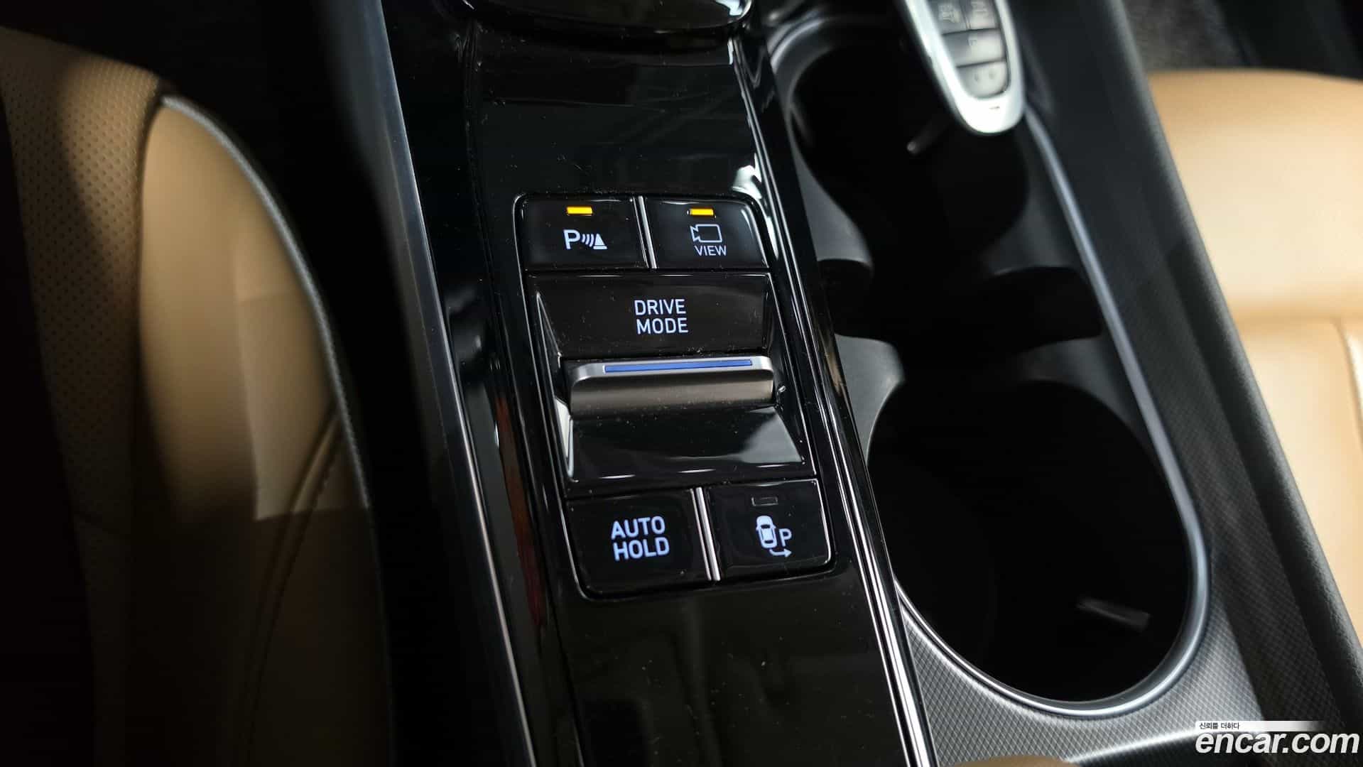 Sonata Hyundai 2019.3-OPTION-040
