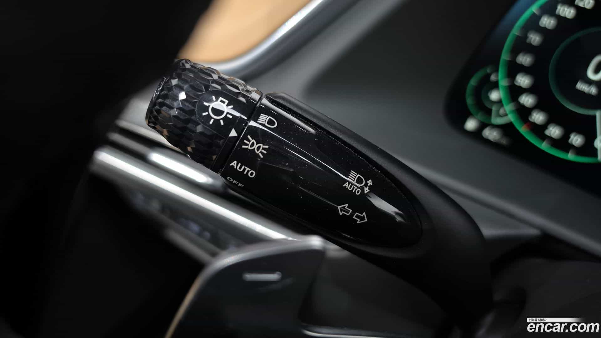 Sonata Hyundai 2019.3-OPTION-043