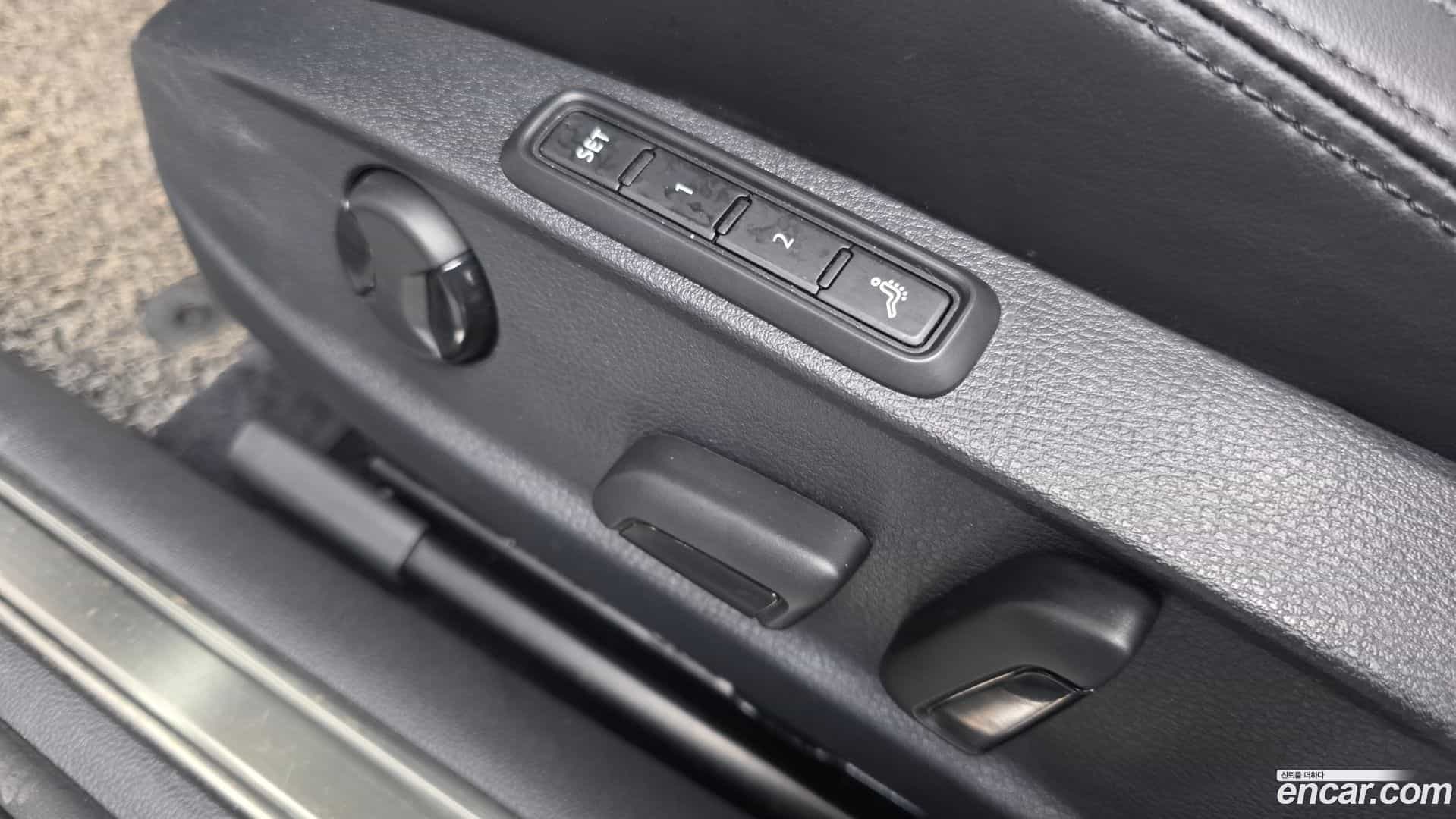 Passat Volkswagen 2018.4-OPTION-045