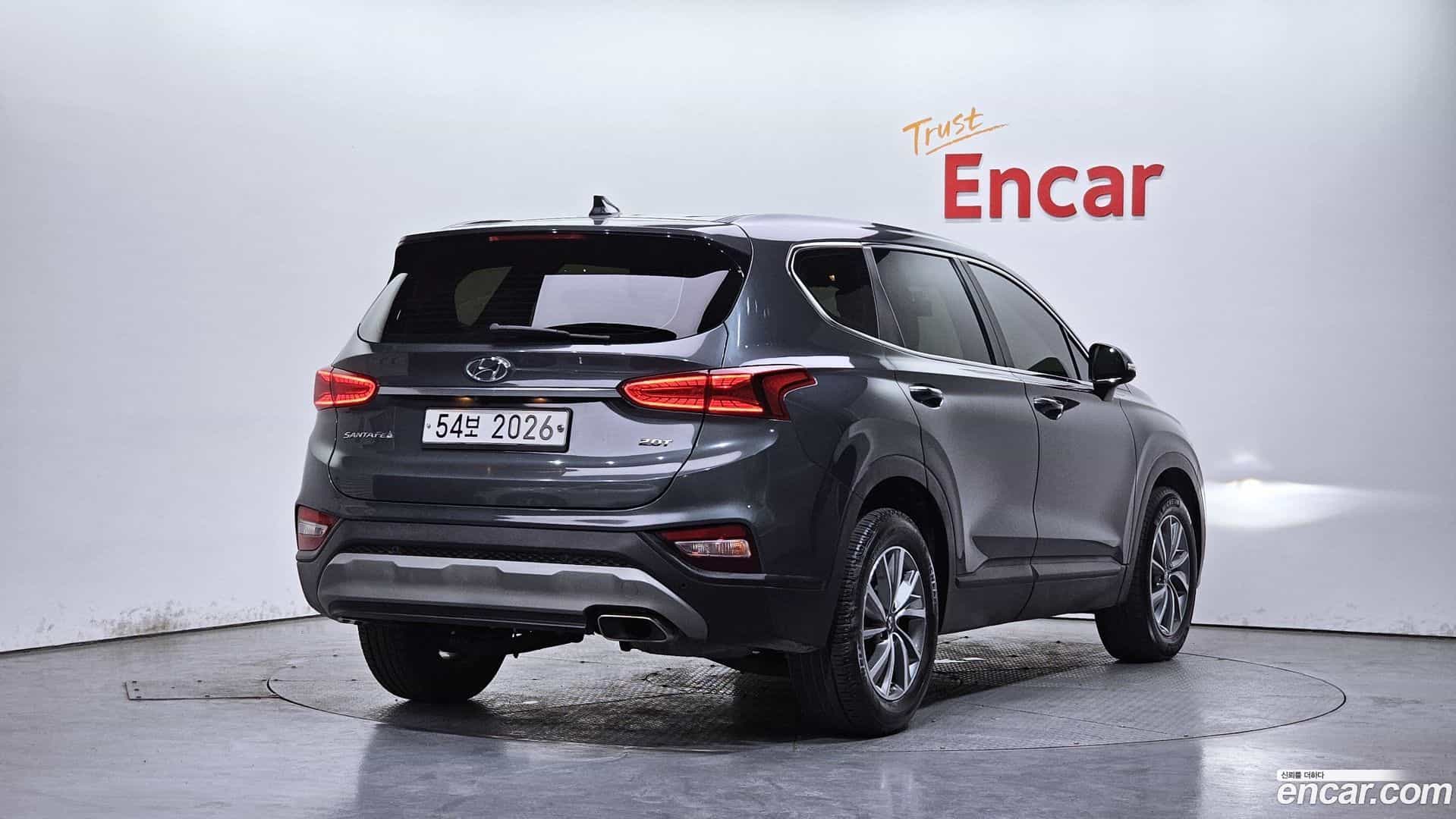 Santafe Hyundai 2018.8-OUTER-002