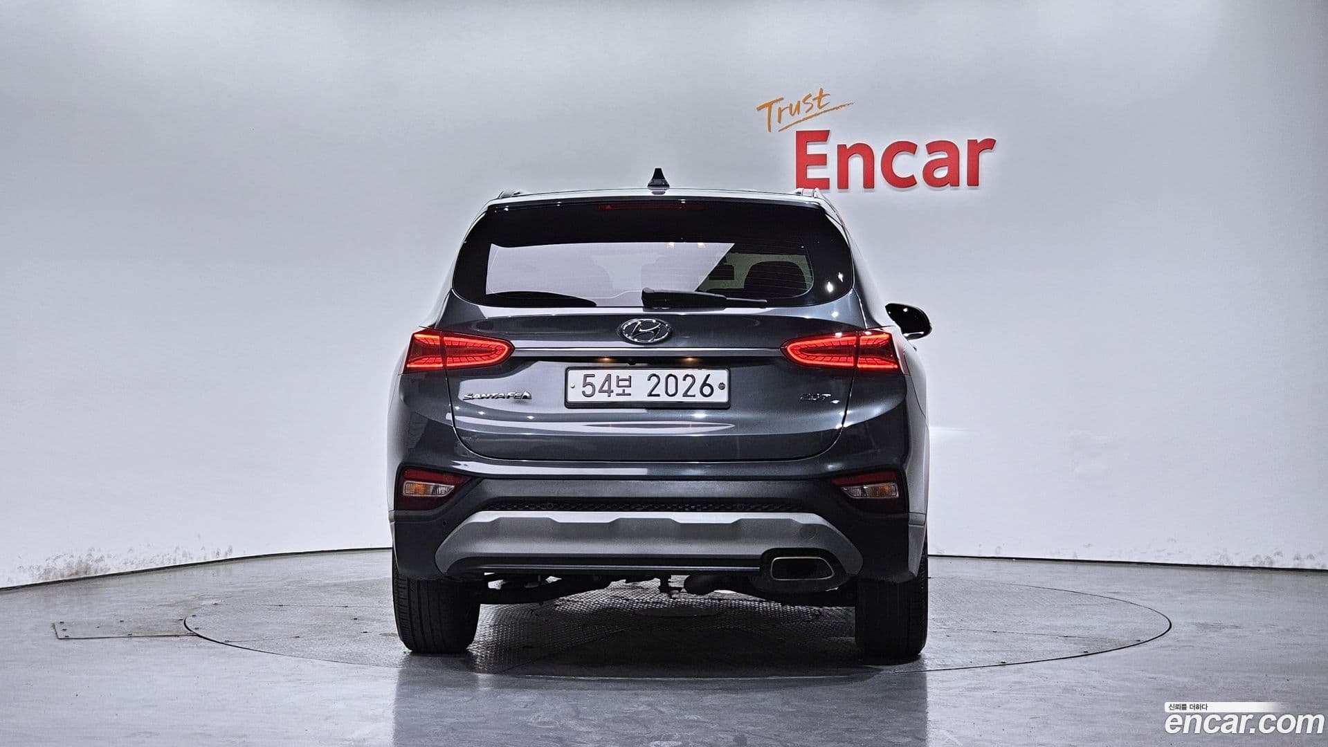 Main__Slider__Photo:Santafe Hyundai 2018.8-3