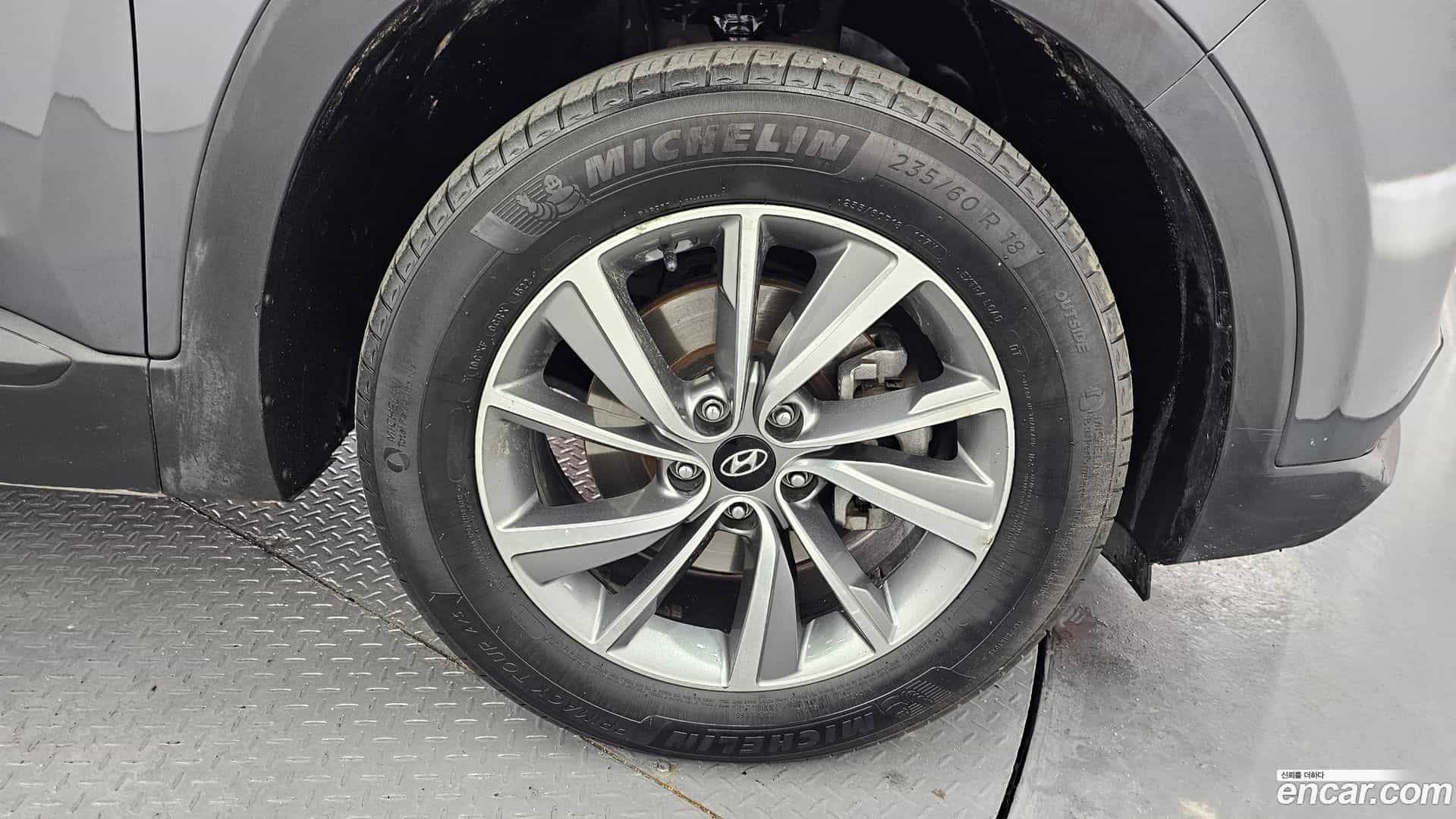 Santafe Hyundai 2018.8-OUTER-005