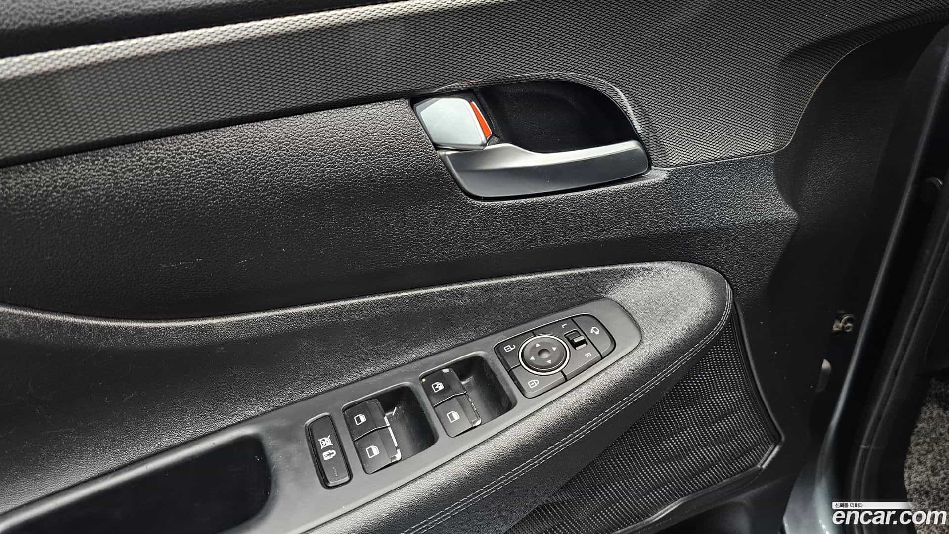 Santafe Hyundai 2018.8-OPTION-020