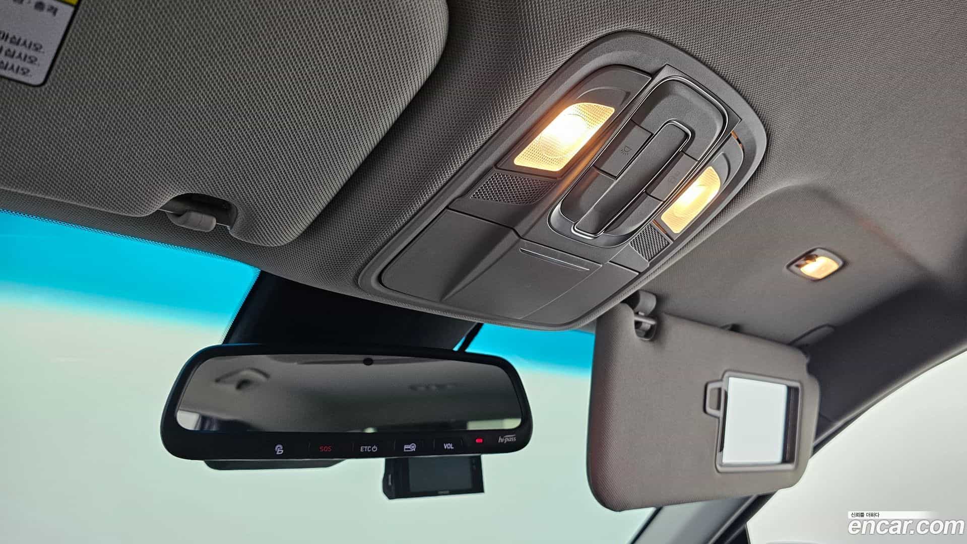 Santafe Hyundai 2018.8-OPTION-022
