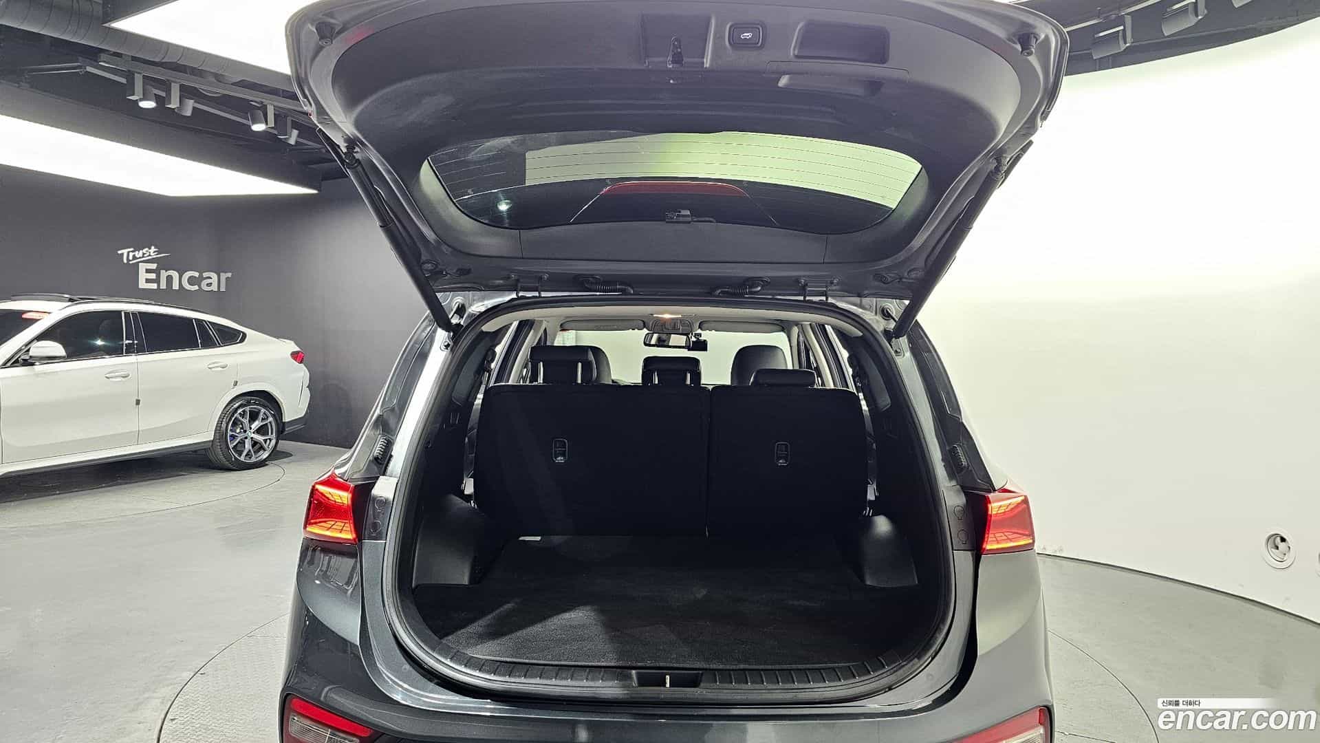 Santafe Hyundai 2018.8-OPTION-024
