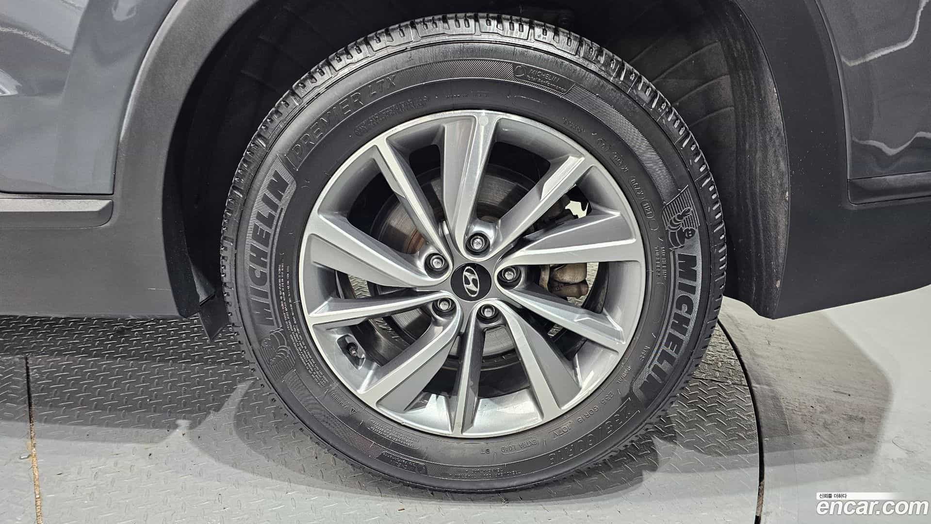 Santafe Hyundai 2018.8-OUTER-031