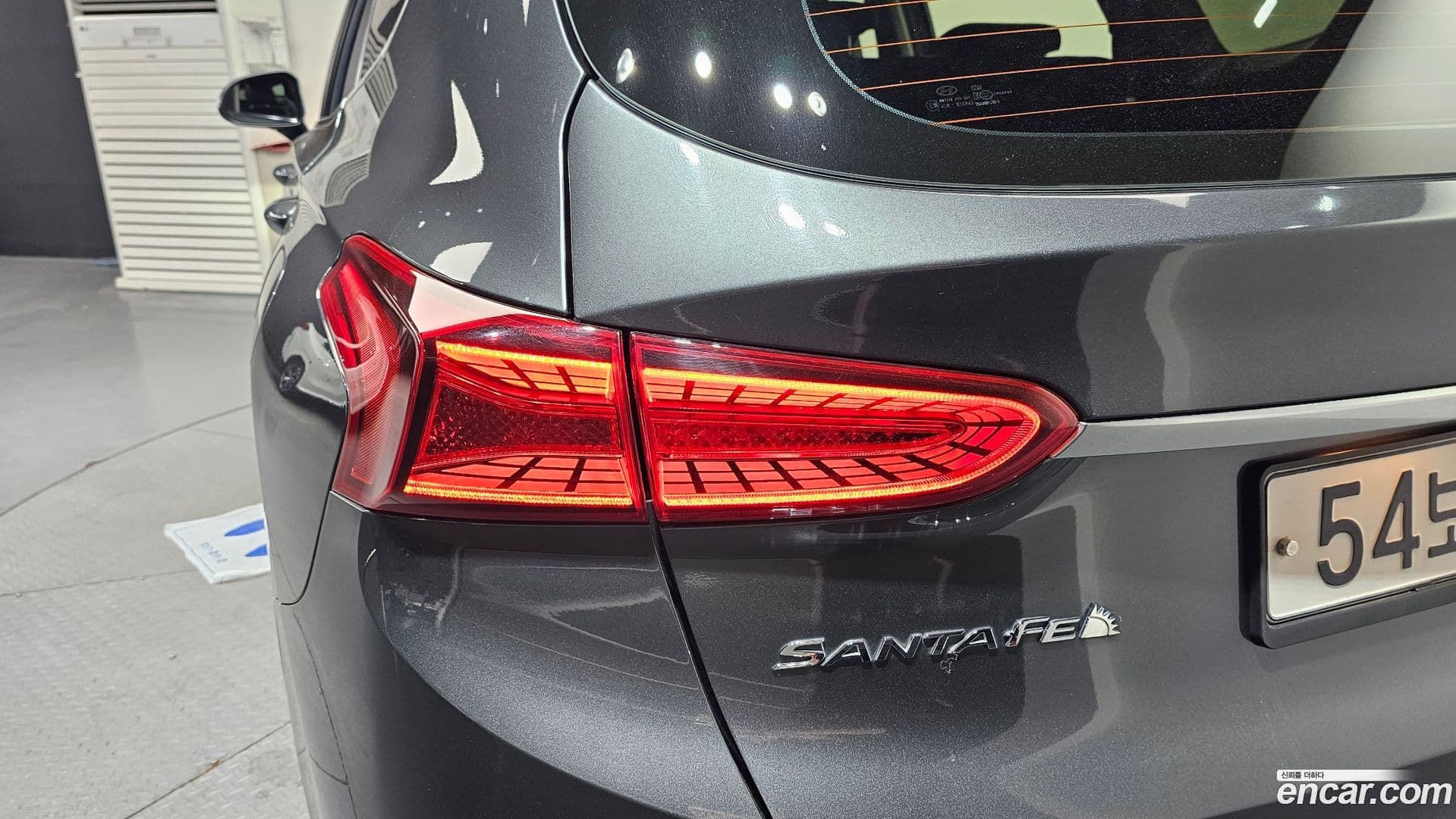 Main__Slider__Photo:Santafe Hyundai 2018.8-22