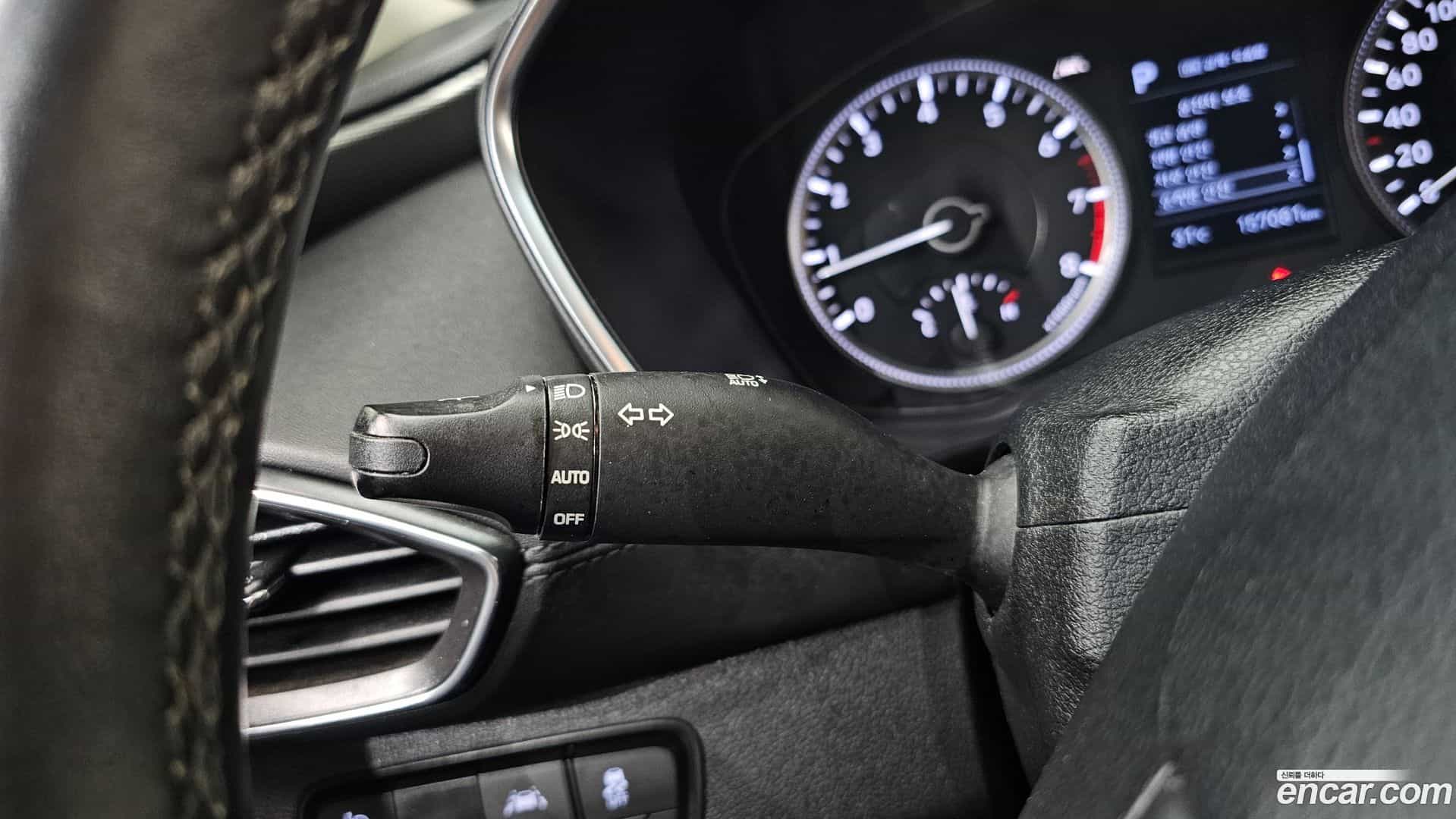 Santafe Hyundai 2018.8-OPTION-040