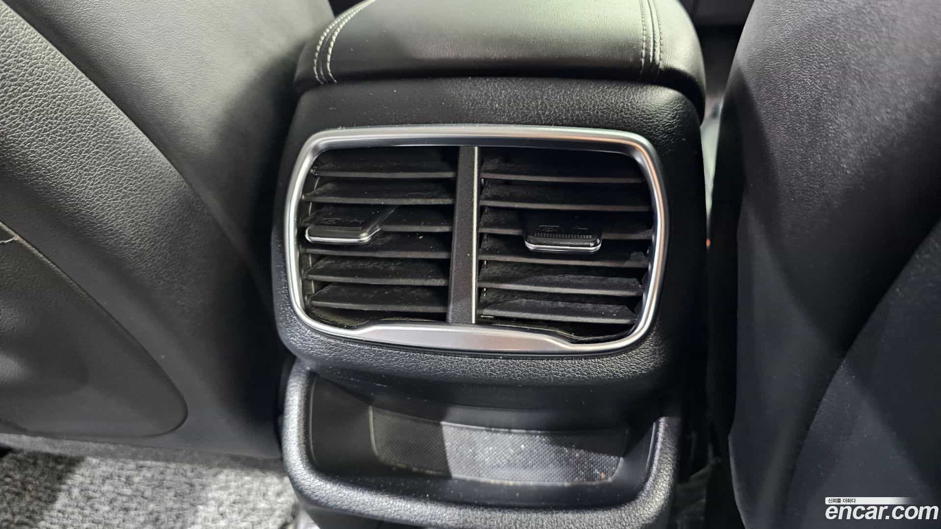Santafe Hyundai 2018.8-OPTION-044