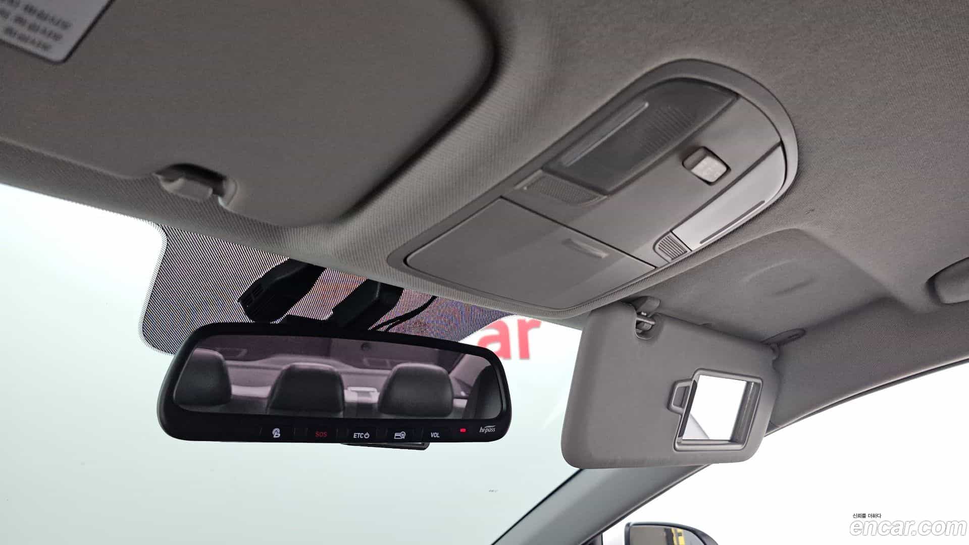 AVANTE Hyundai 2019.0-OPTION-022