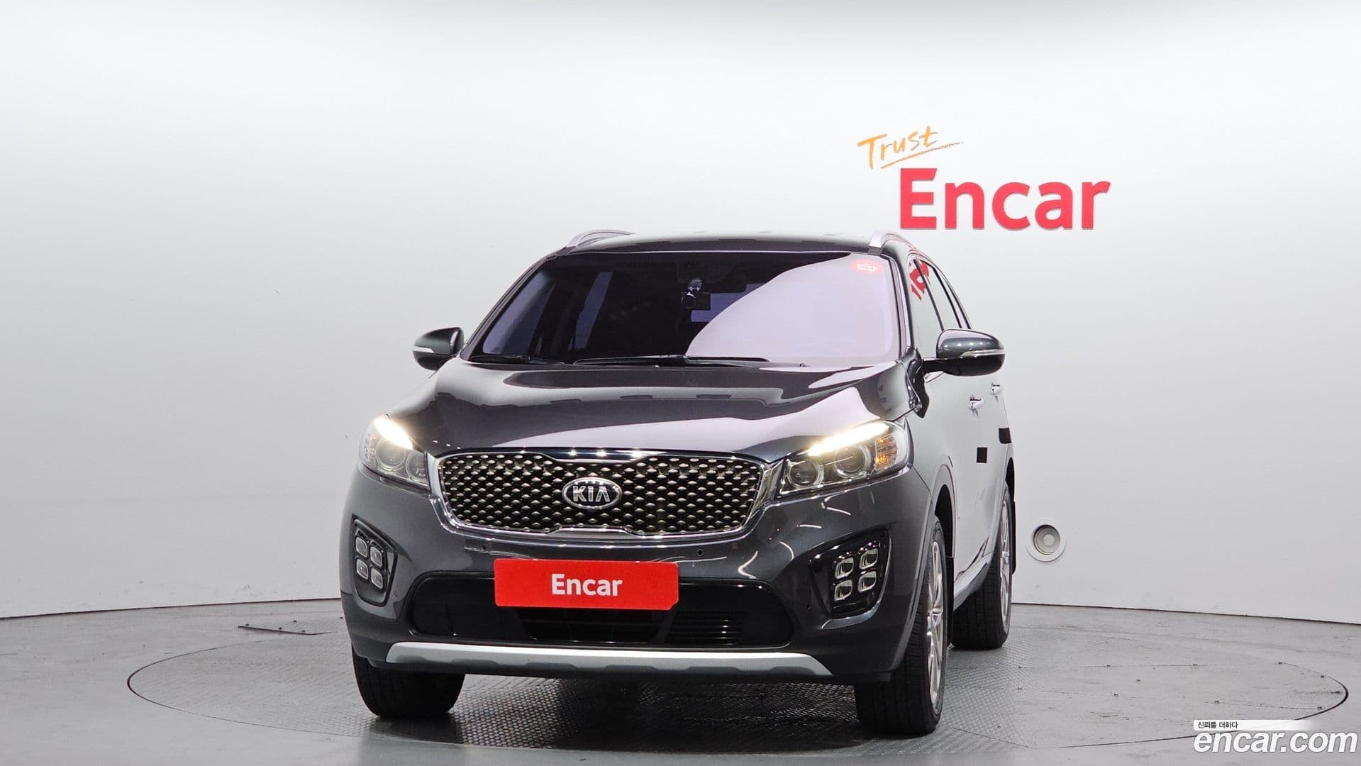 Main__Slider__Photo:Sorento Kia 2016.10-2