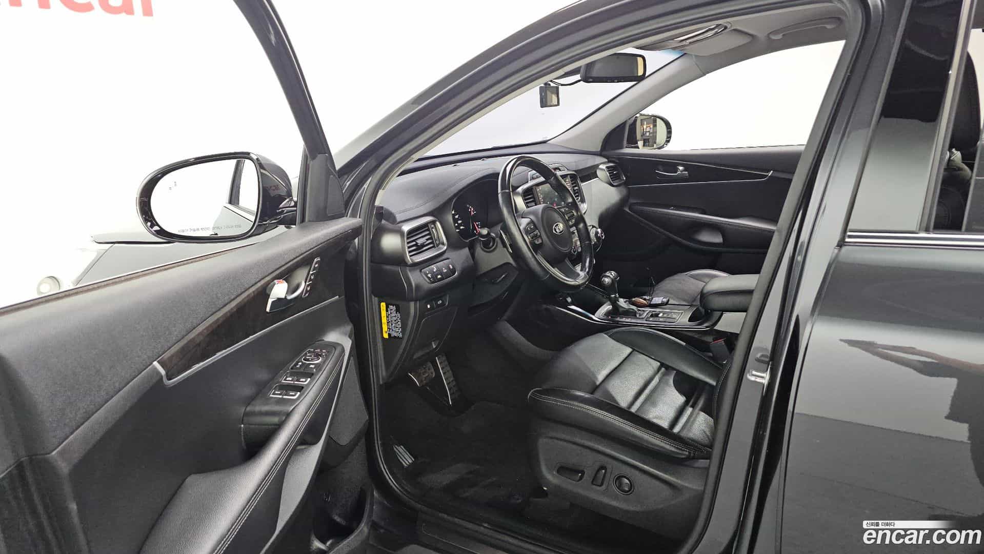 Sorento Kia 2016.10-INNER-010