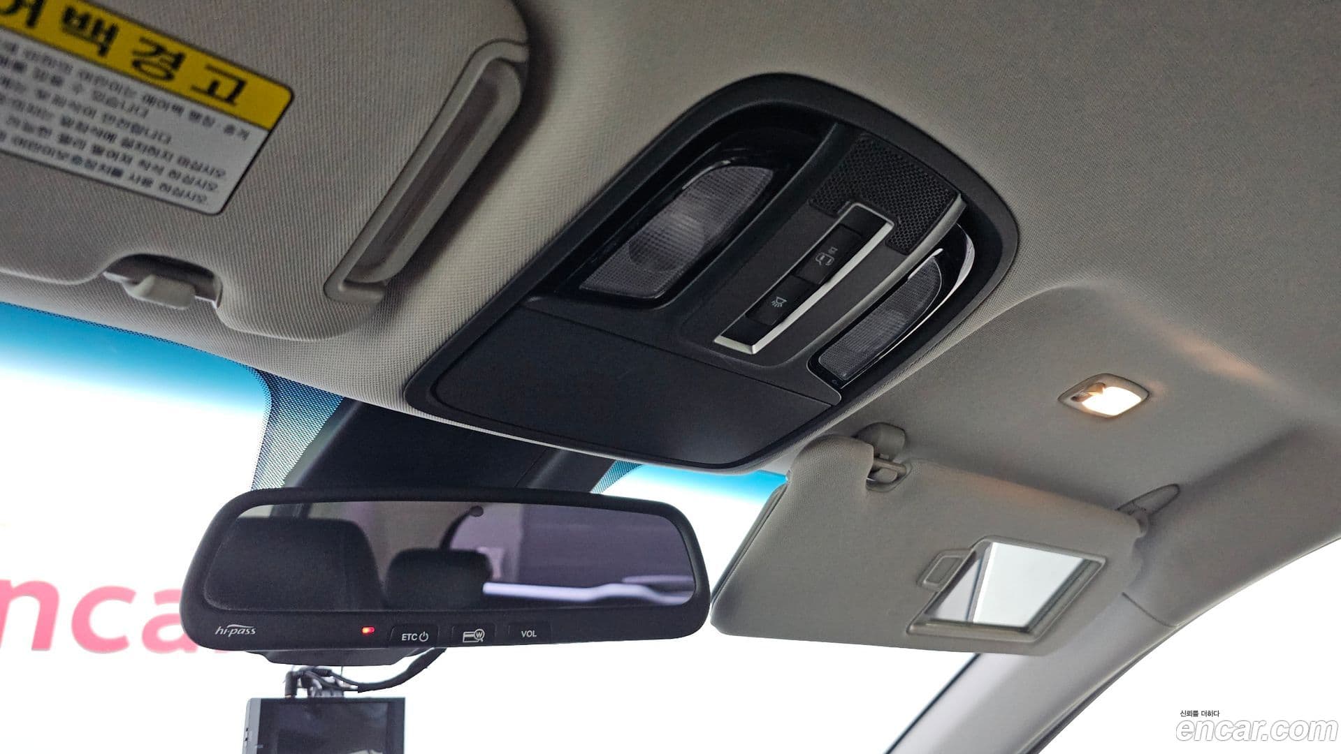 Main__Slider__Photo:Sorento Kia 2016.10-16