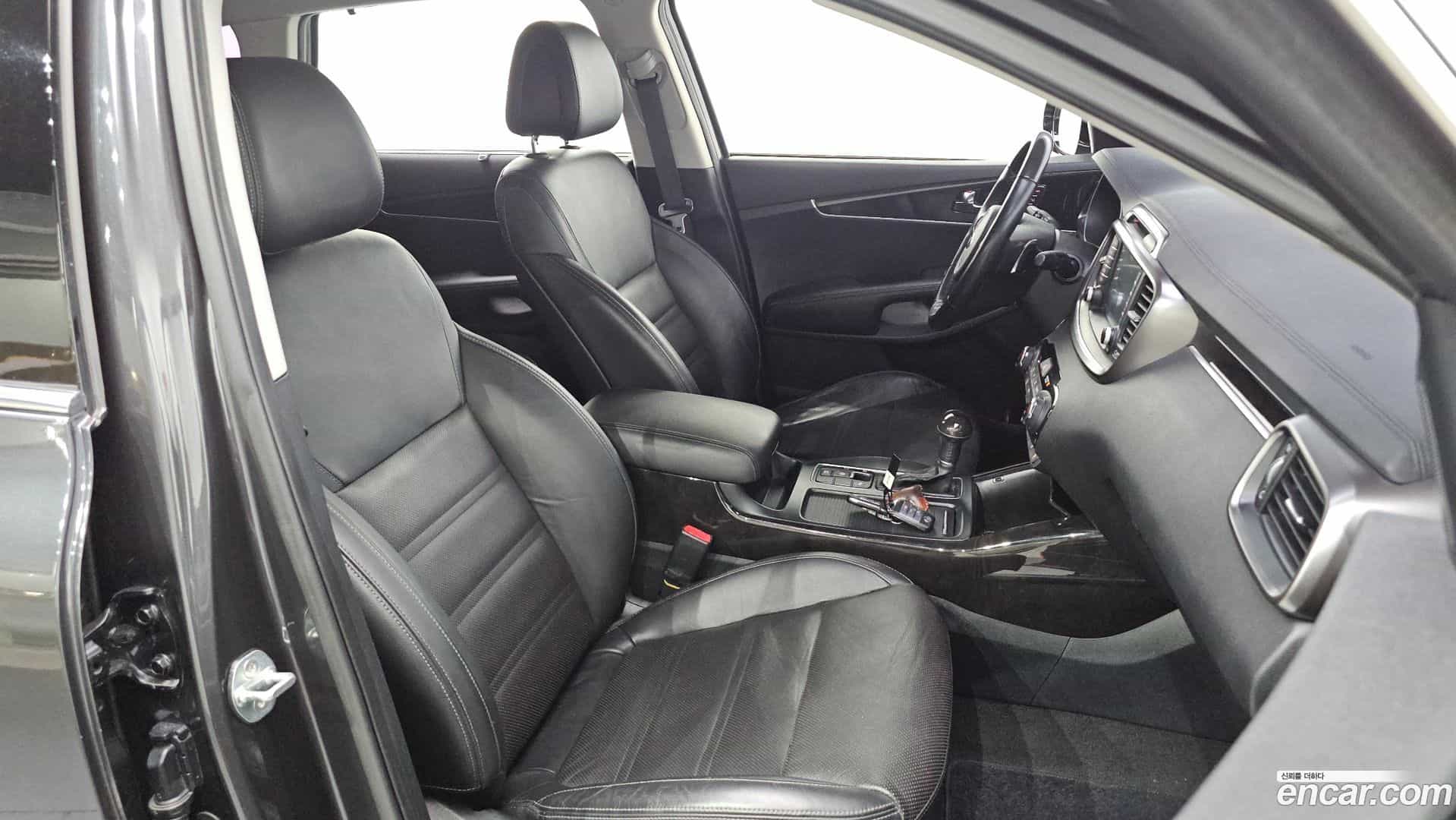 Sorento Kia 2016.10-INNER-036