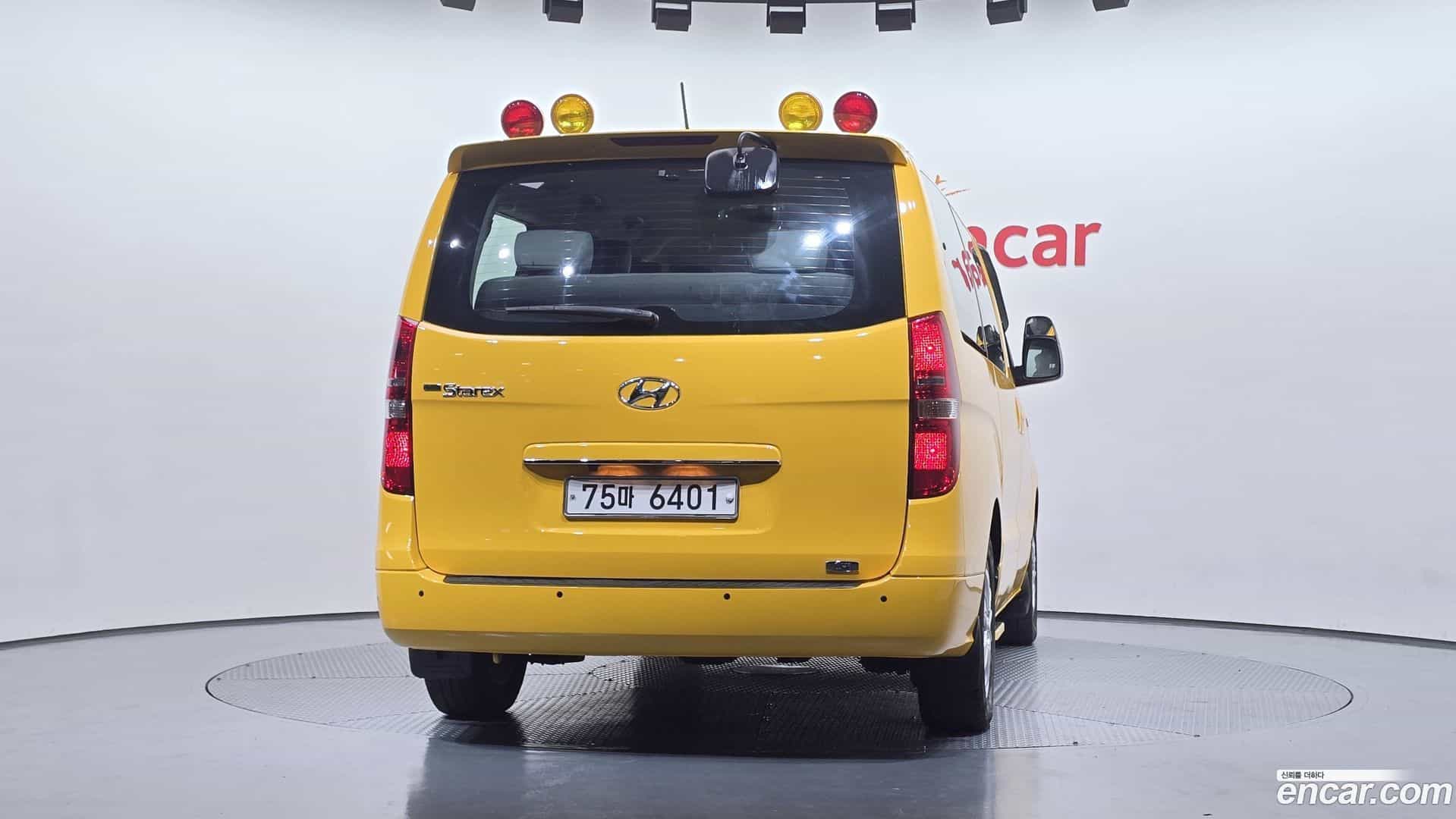 Starex Hyundai 2018.6-OUTER-004