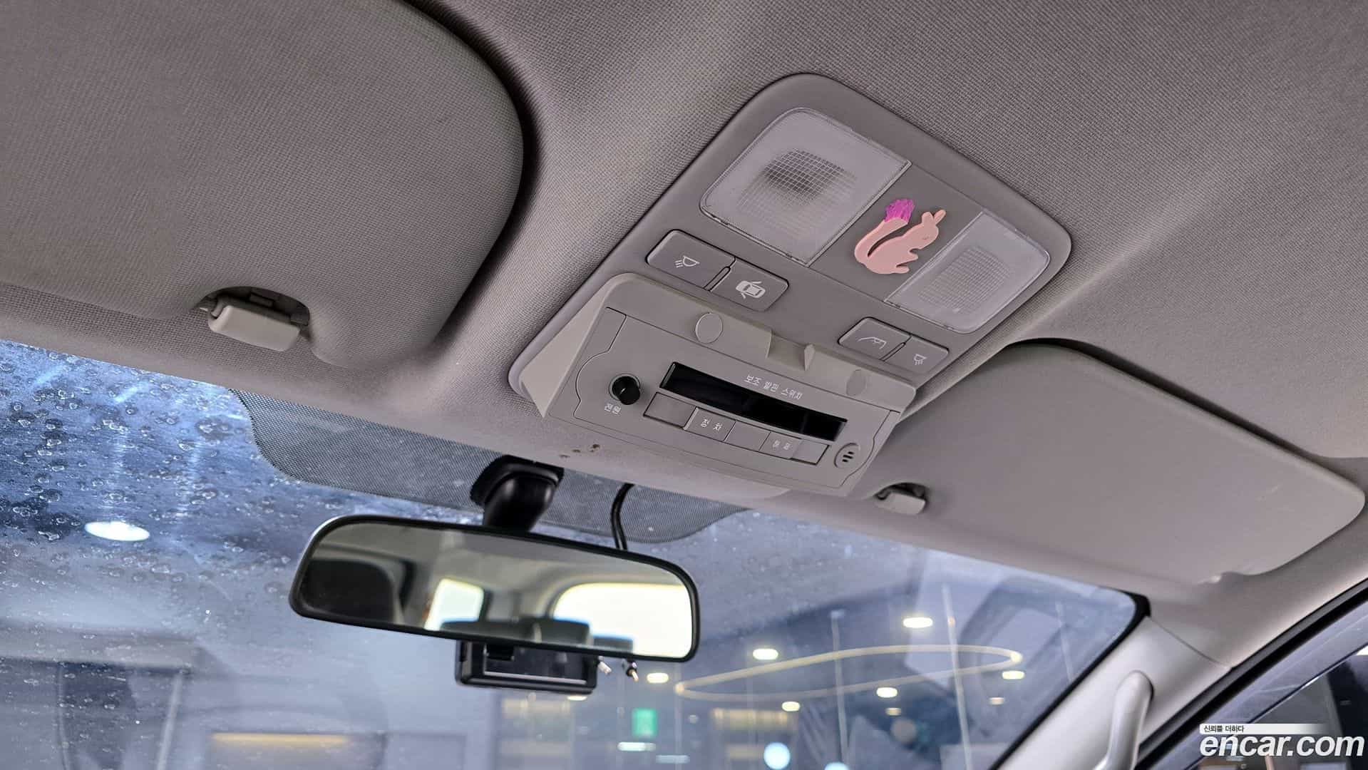 Starex Hyundai 2018.6-OPTION-023