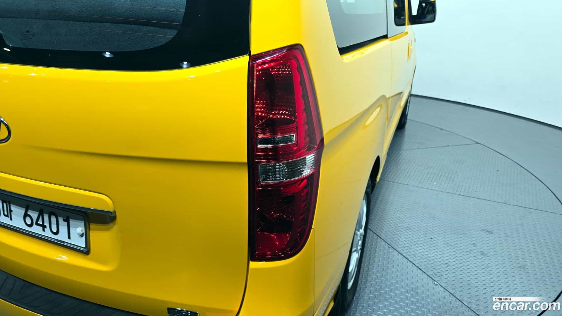 Starex Hyundai 2018.6-OUTER-033