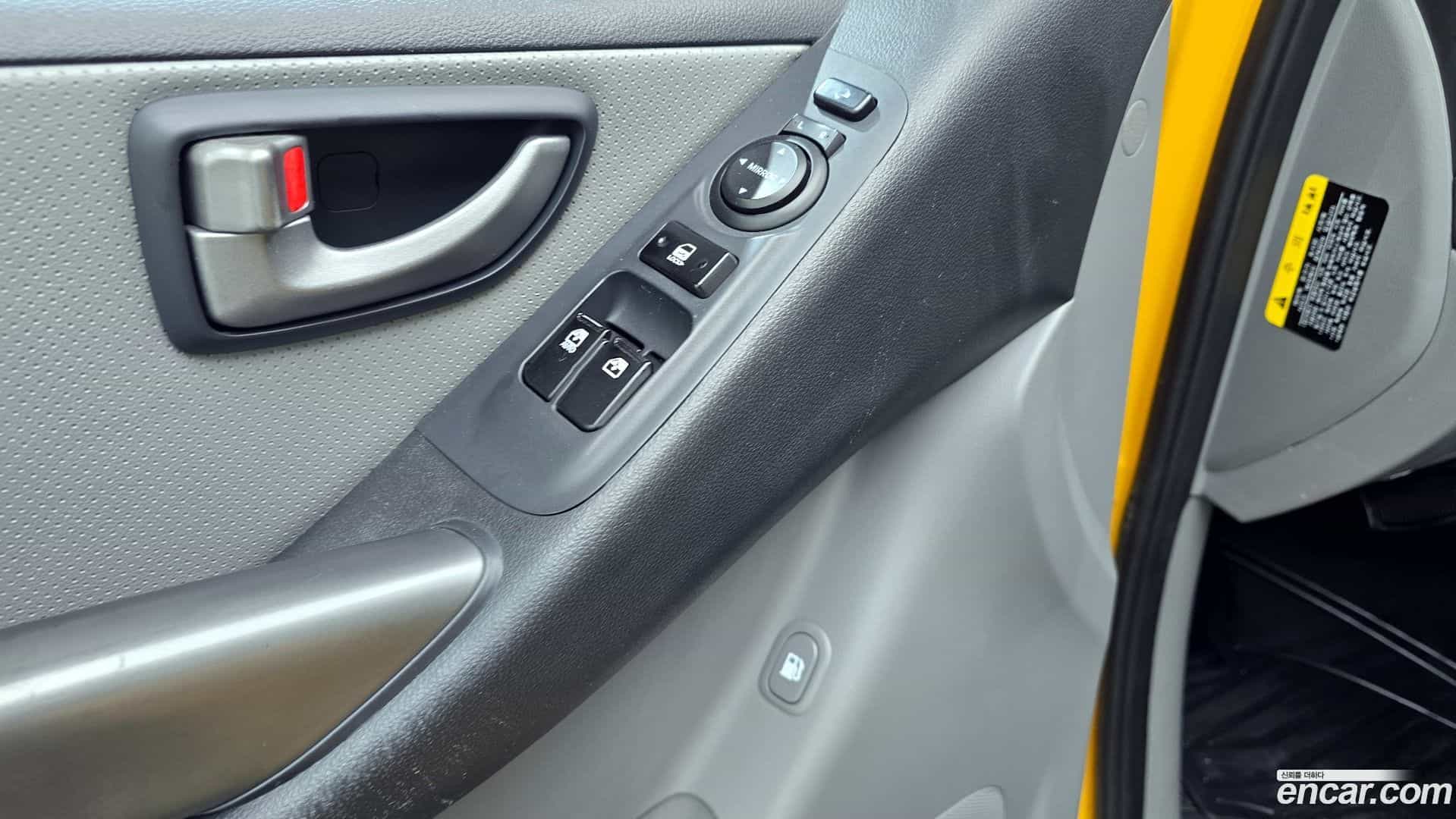 Starex Hyundai 2018.6-OPTION-040