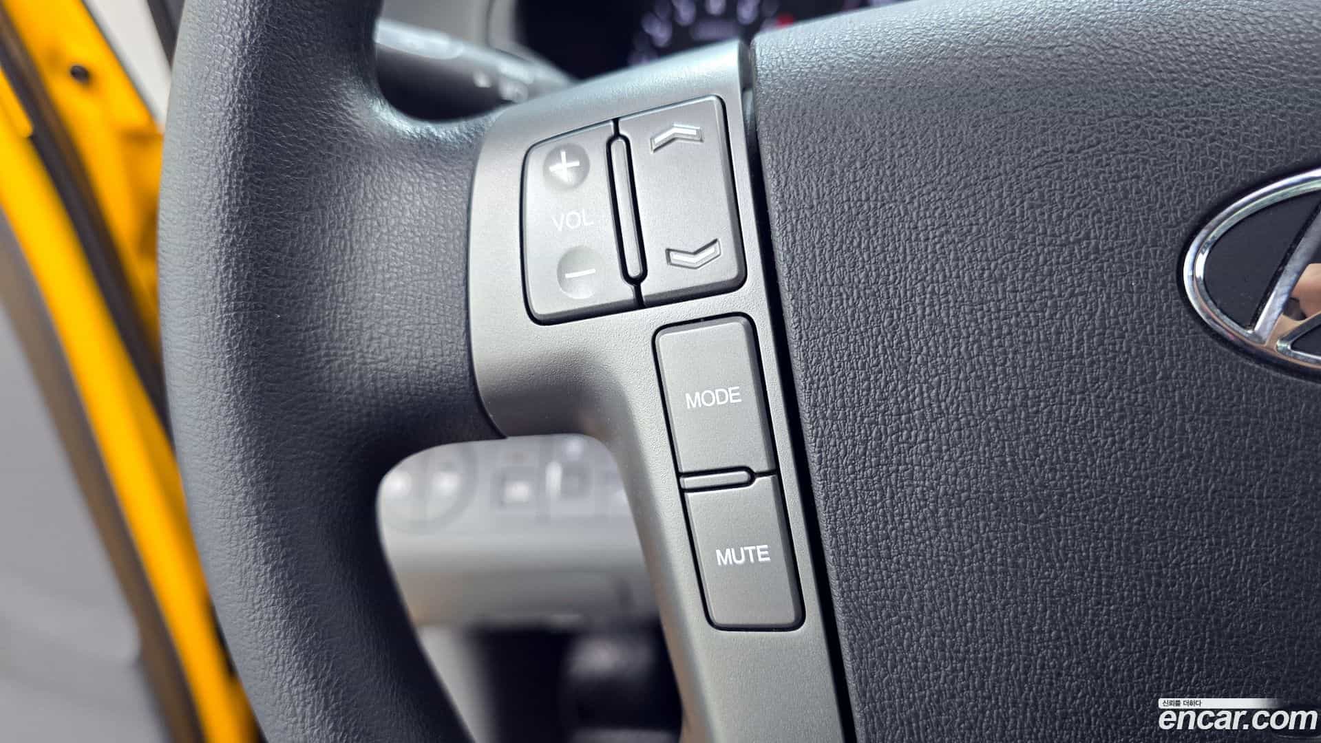 Starex Hyundai 2018.6-OPTION-046