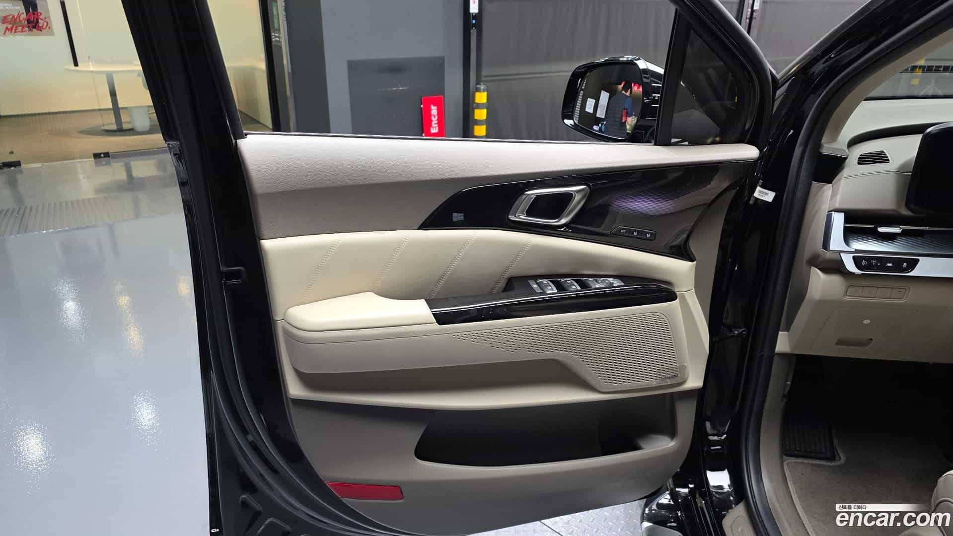 Canival Kia 2023.4-INNER-035