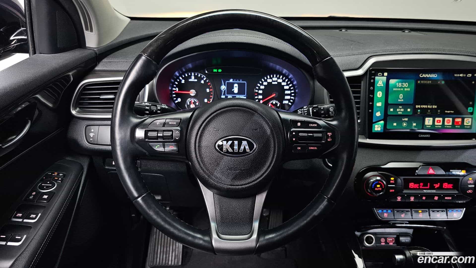 Sorento Kia 2017.1-OPTION-016