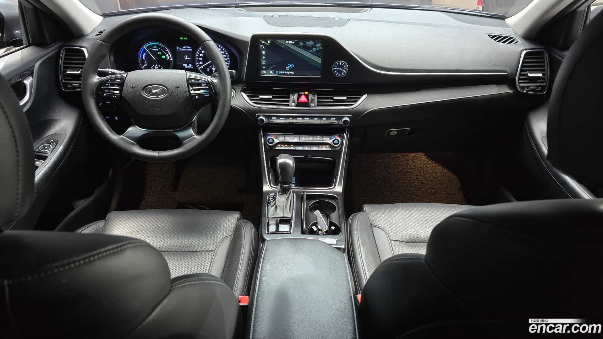 Grandeur Hyundai 2018.3-INNER-007