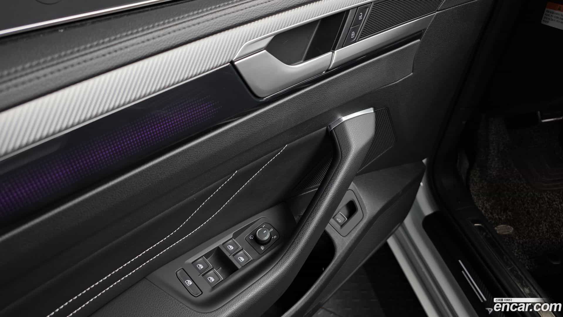Arteon Volkswagen 2022.11-OPTION-041