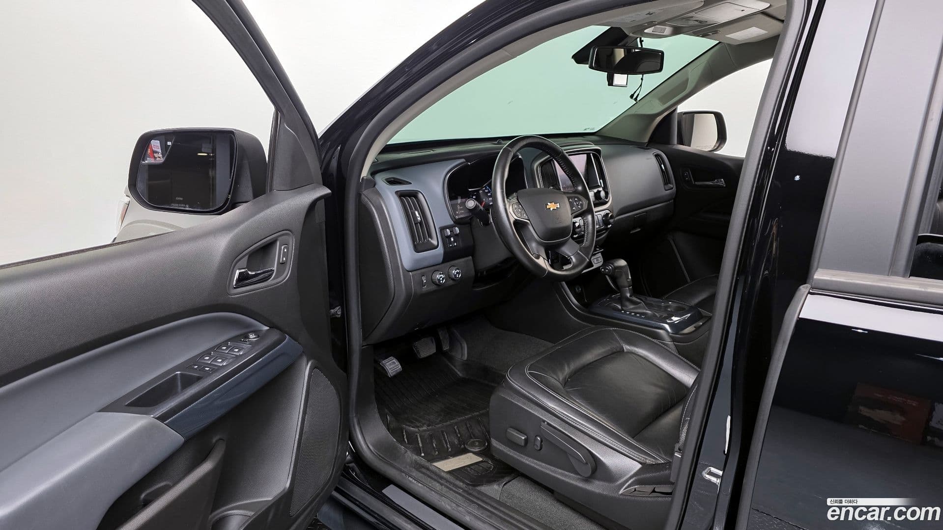 Main__Slider__Photo:Colorado Chevrolet 2021.2-9