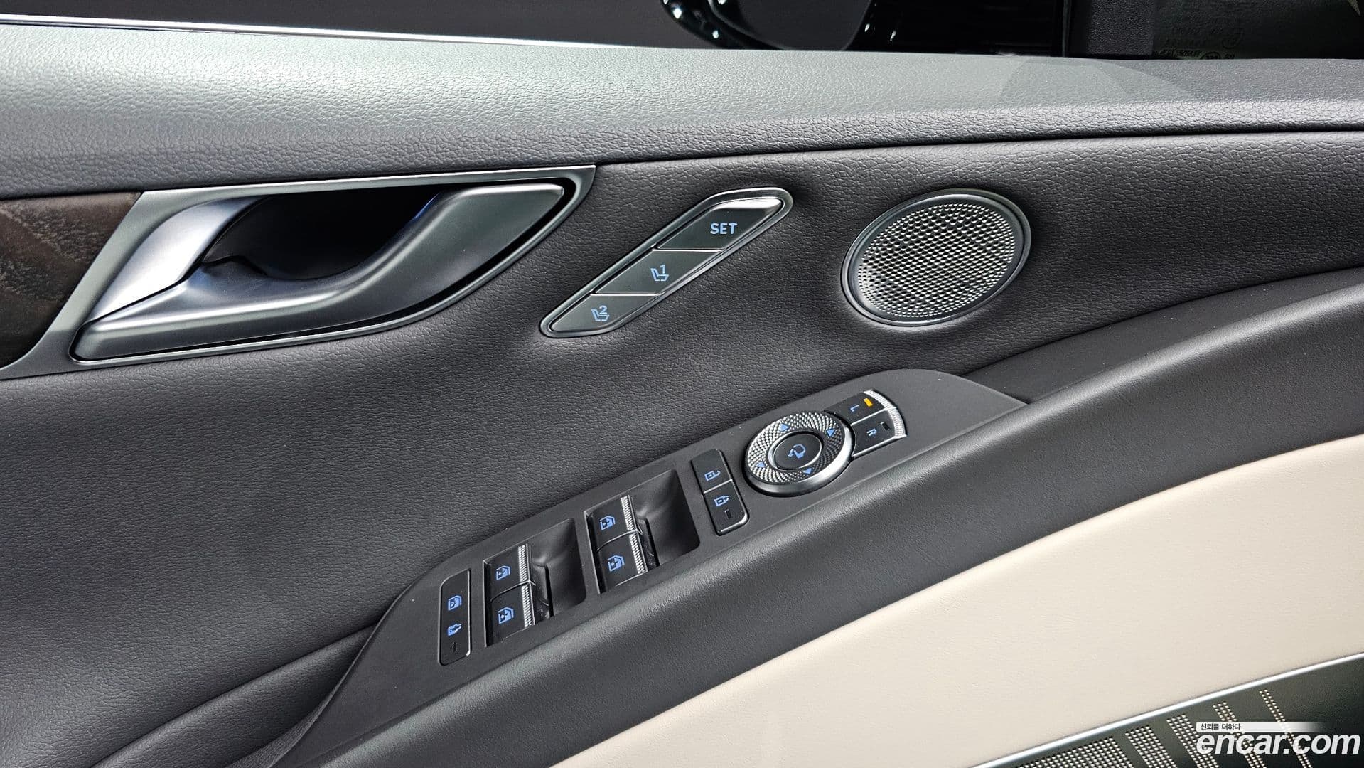 Main__Slider__Photo:G80 Genesis 2023.2-28