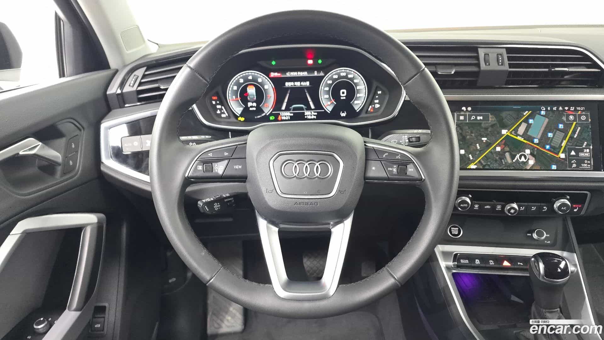 Q3 Audi 2025.7-OPTION-017