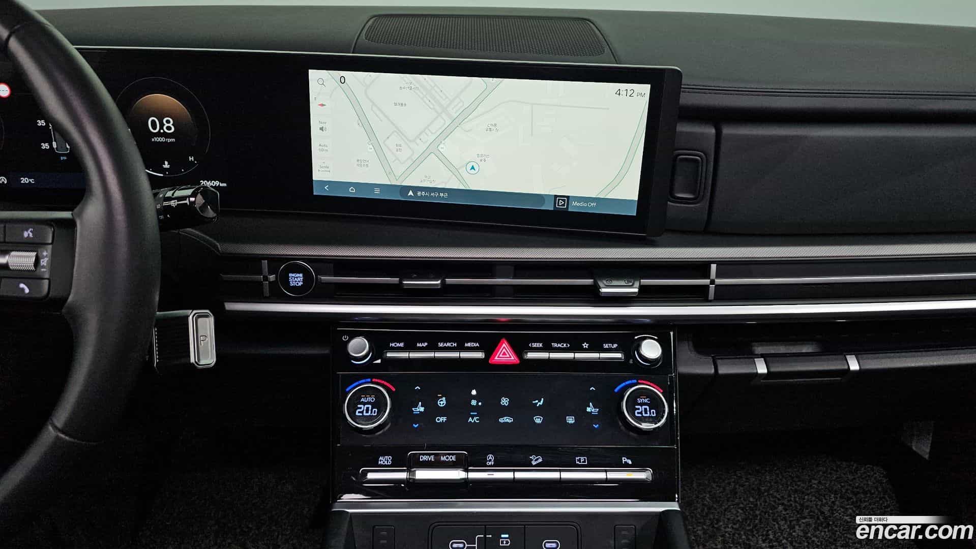 Santafe Hyundai 2024.1-OPTION-016