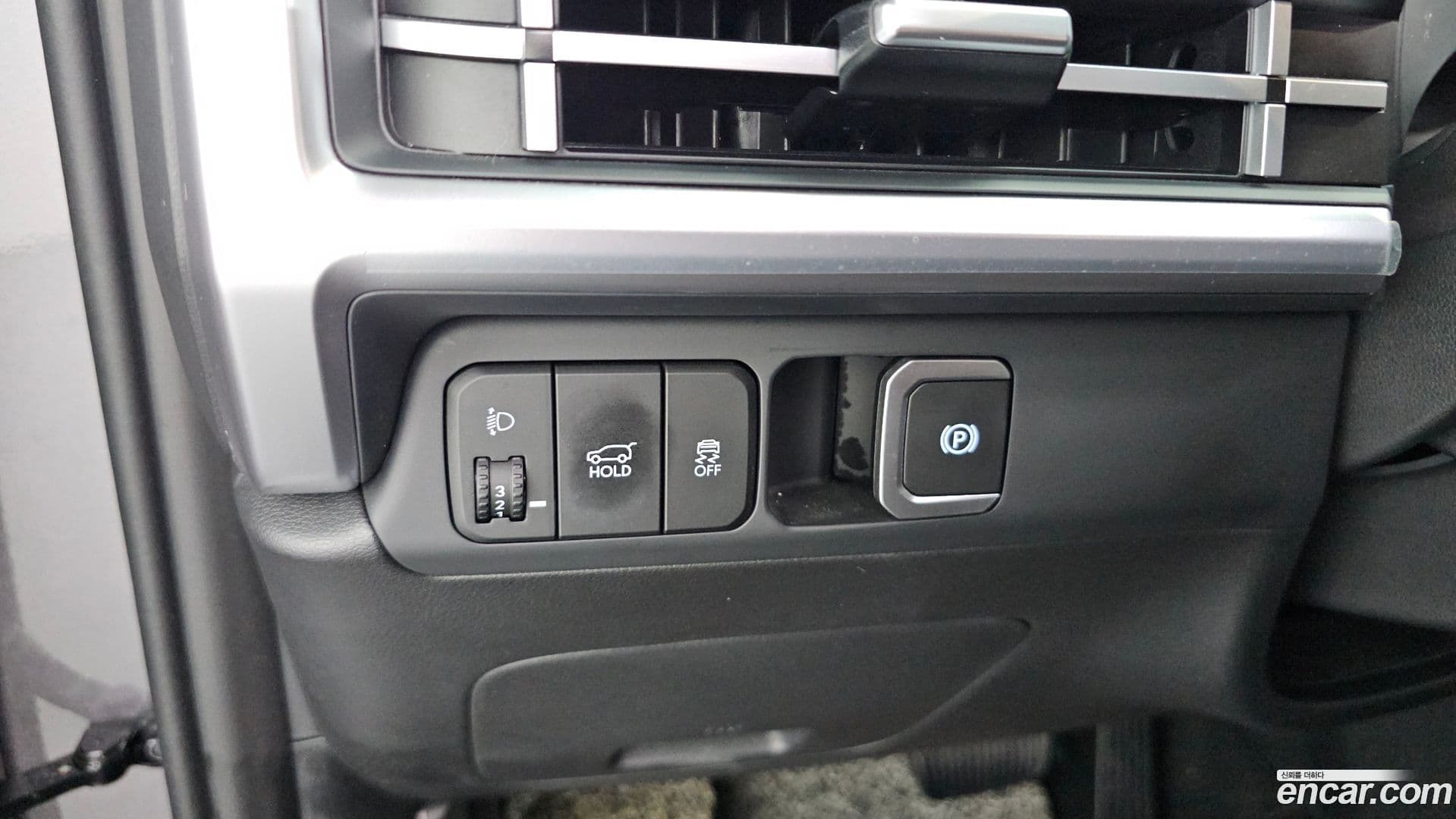Main__Slider__Photo:Santafe Hyundai 2024.1-15