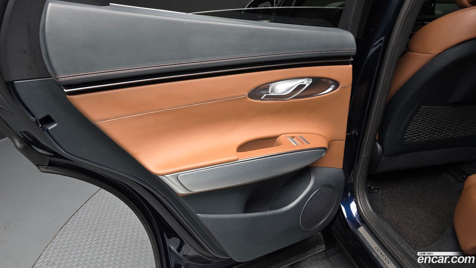 Main__Slider__Photo:GV70 Genesis 2021.1-24