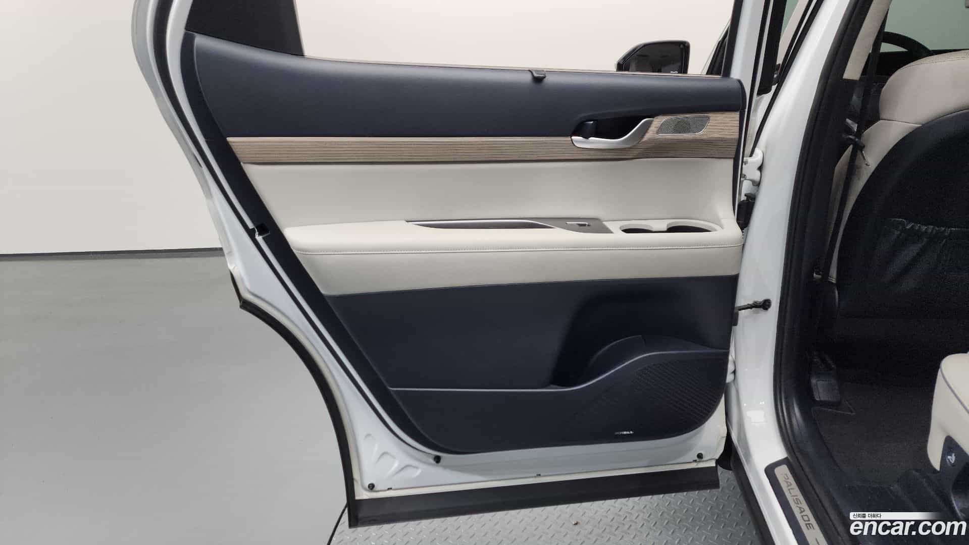 Palisade Hyundai 2020.2-INNER-035