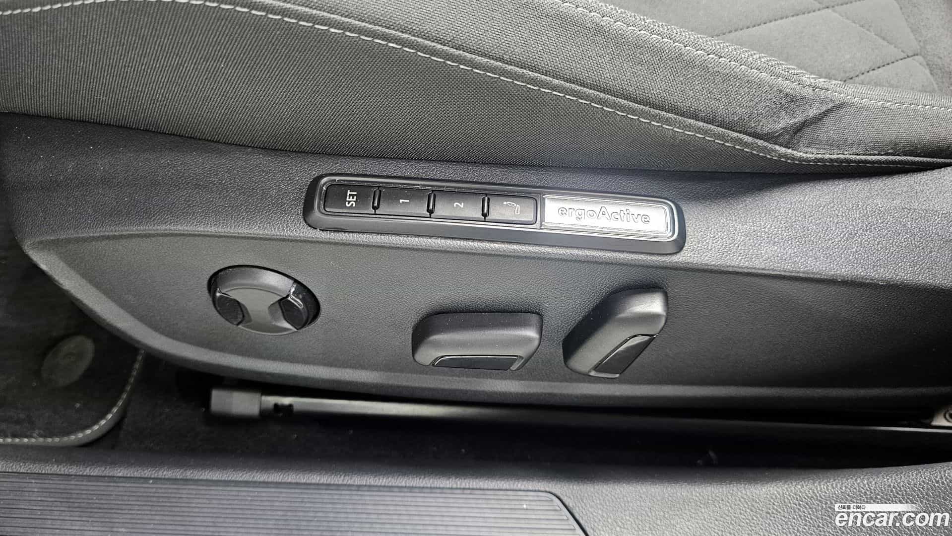 Golf Volkswagen 2023.9-OPTION-041