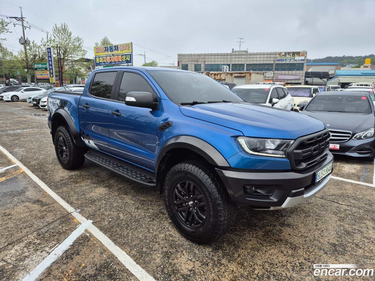 Ranger Ford 2022.1-OUTER-003