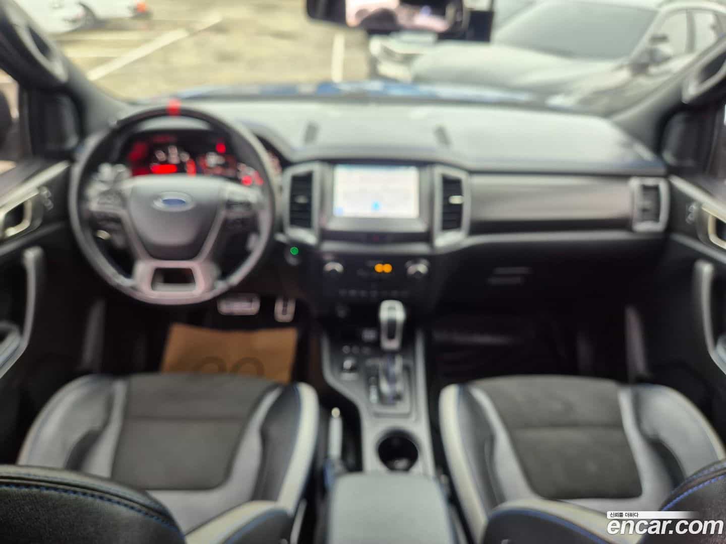 Ranger Ford 2022.1-INNER-007